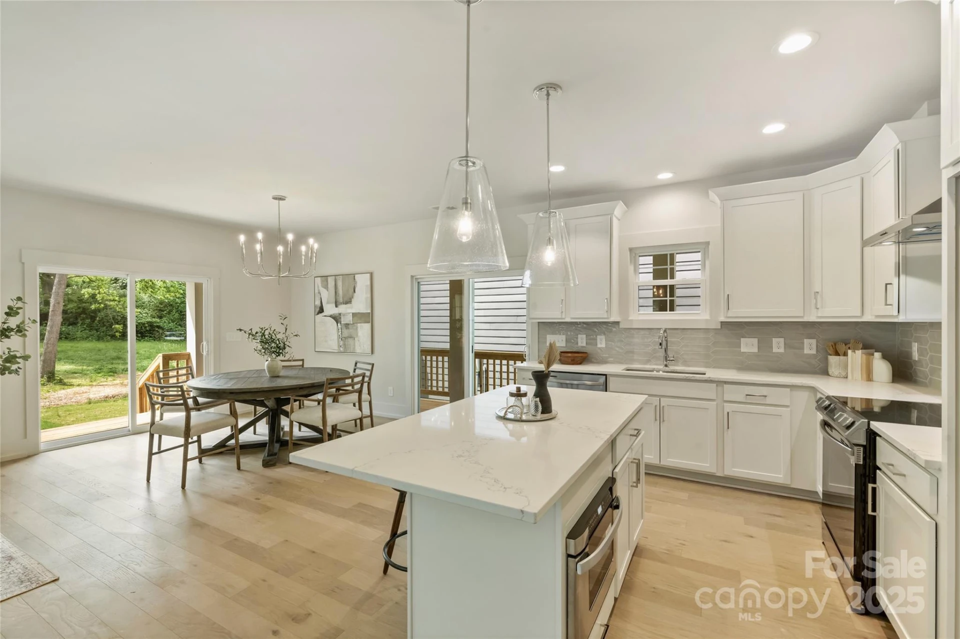 205 Coxe Avenue - Photo 9