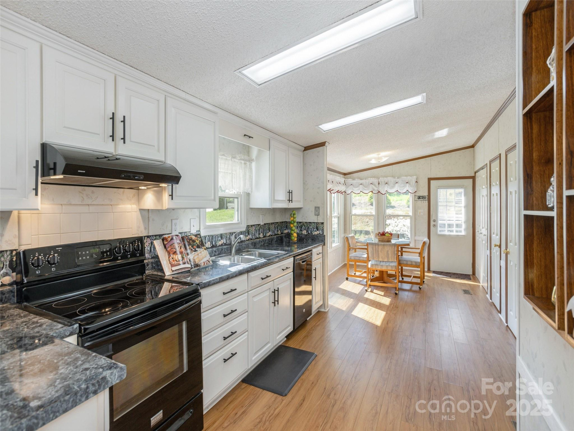34 Eve Drive - Photo 9