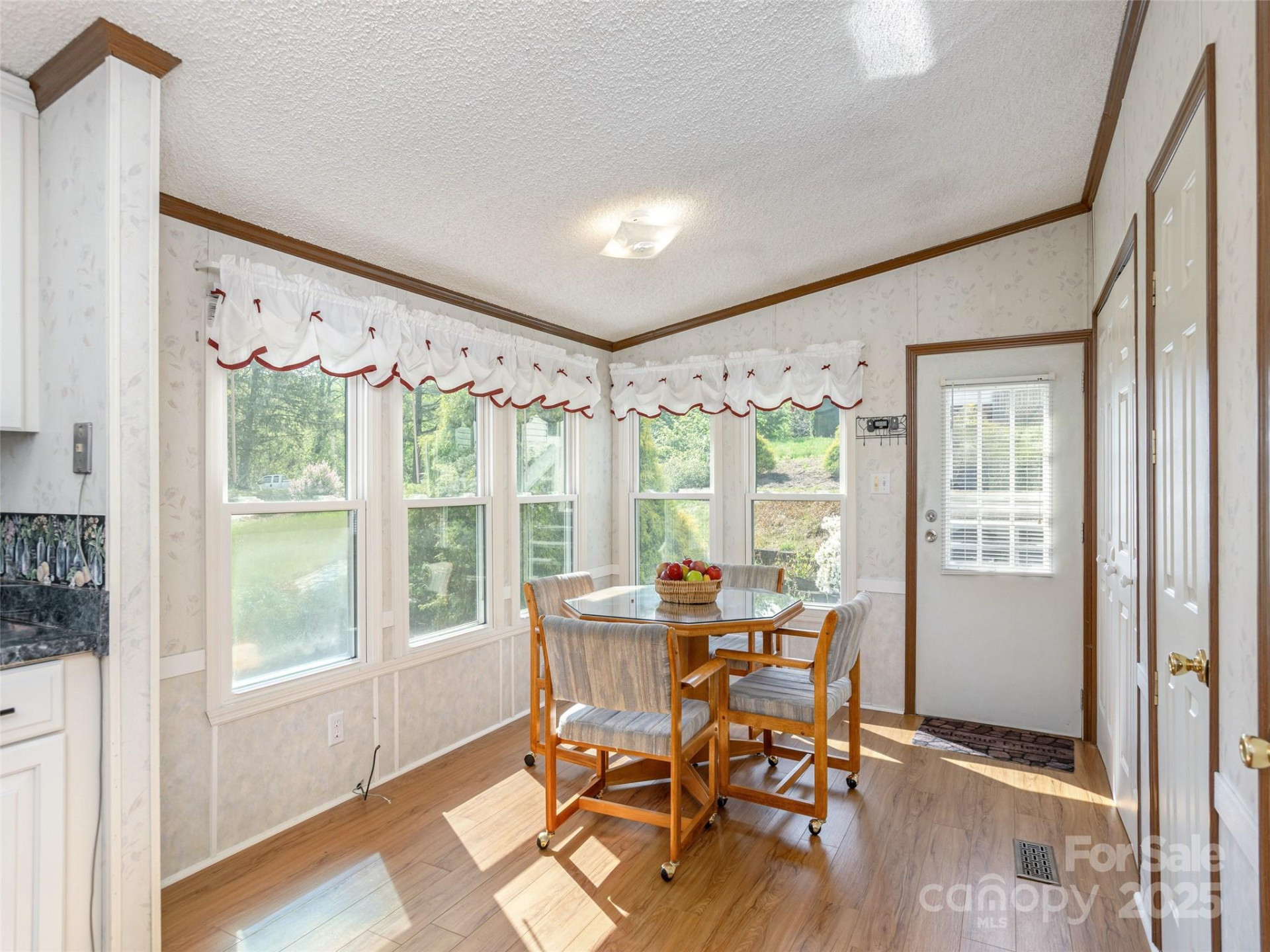 34 Eve Drive - Photo 10