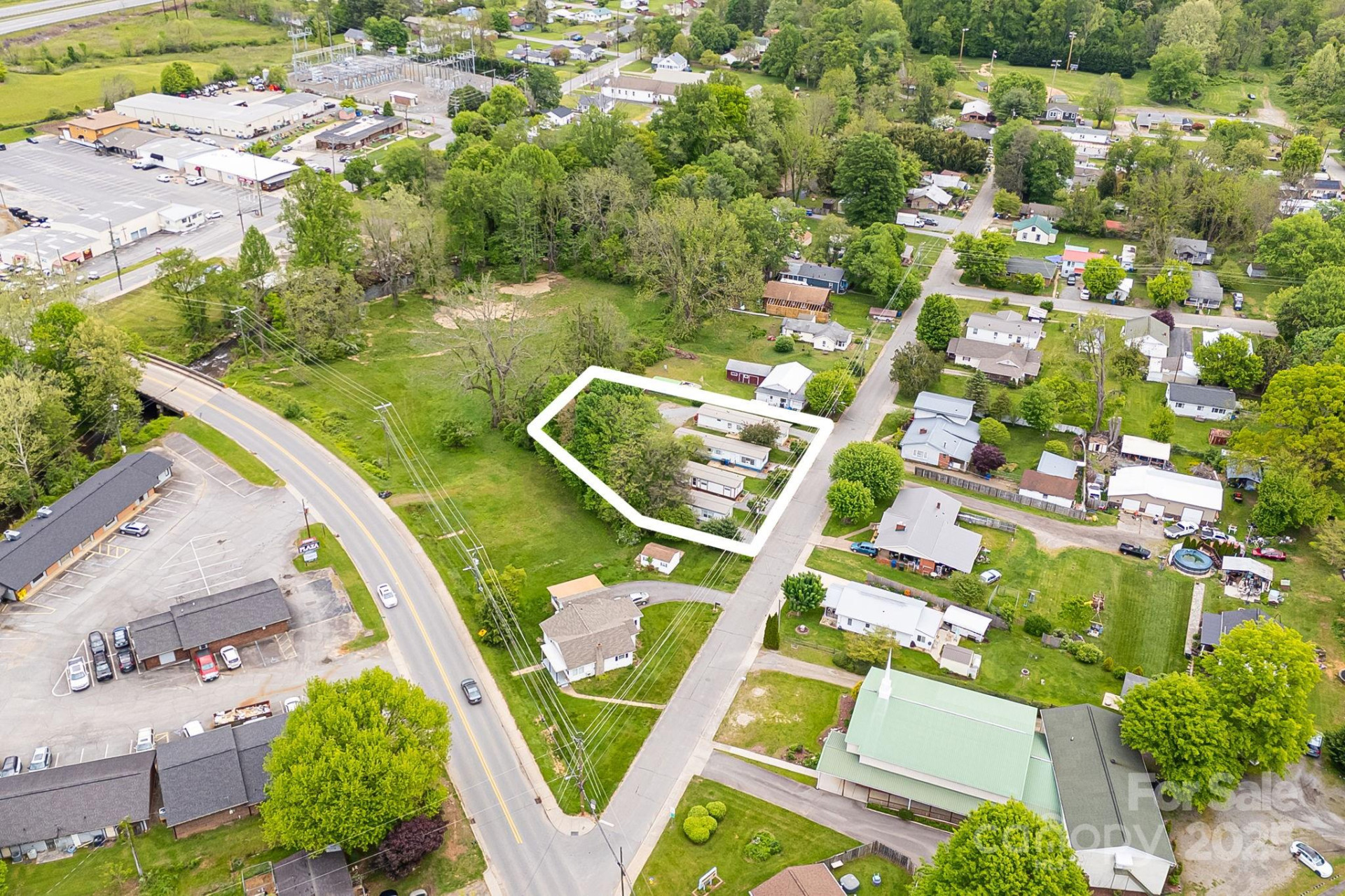 560 Westwood Circle - Photo 4