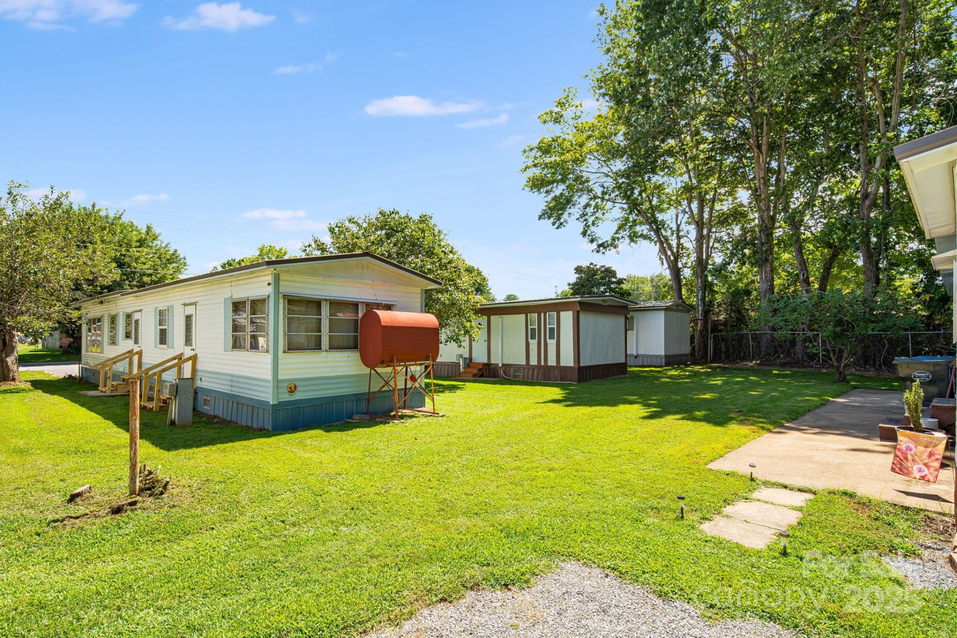 560 Westwood Circle - Photo 33