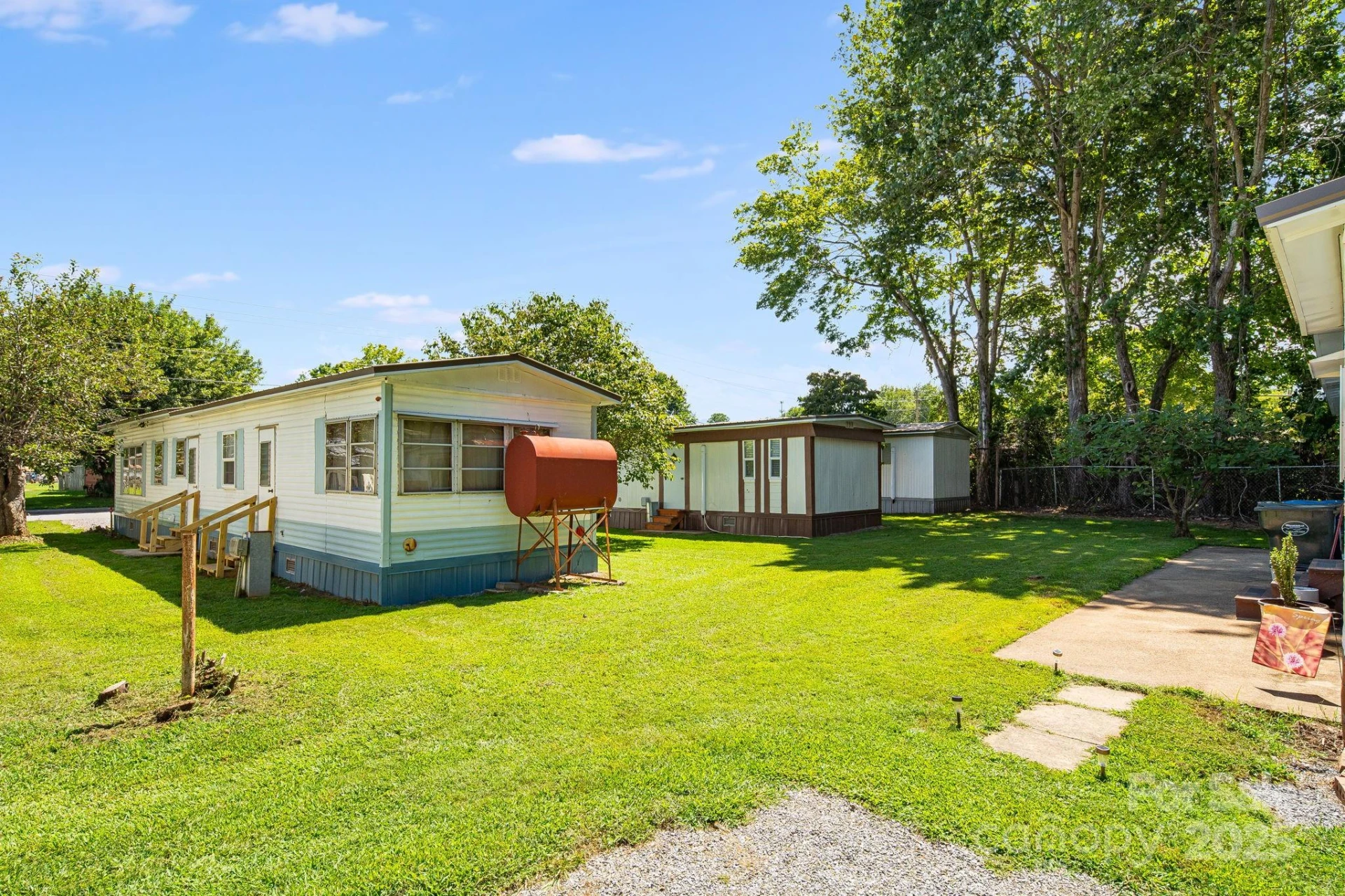560 Westwood Circle - Photo 33