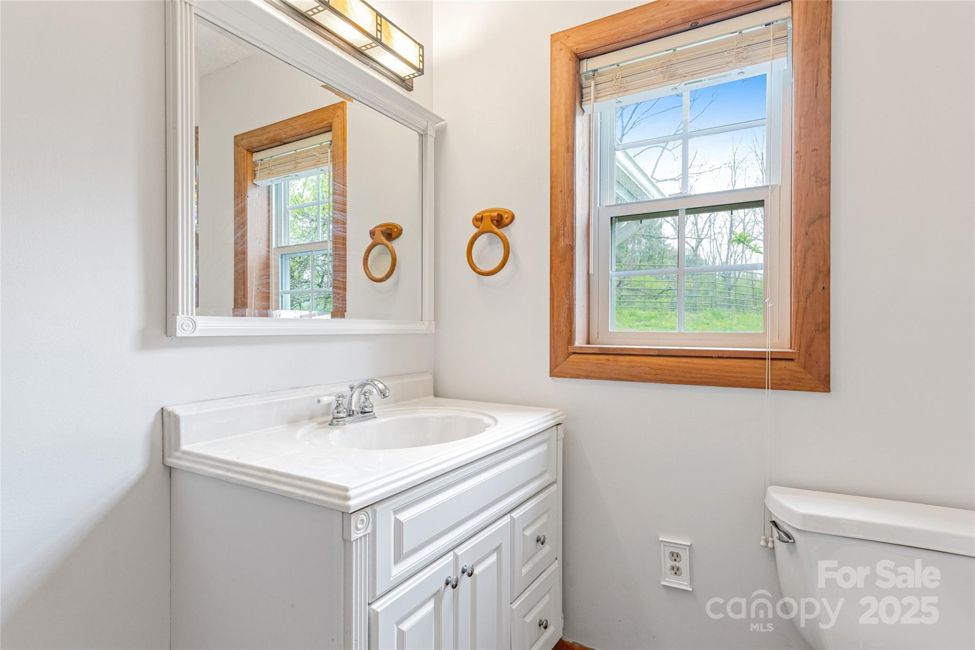 318 Sandy Way - Photo 12