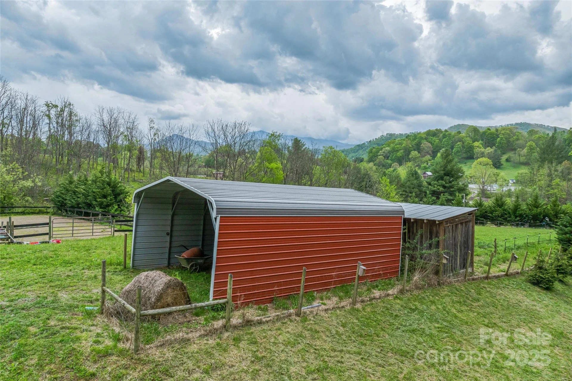 318 Sandy Way - Photo 26