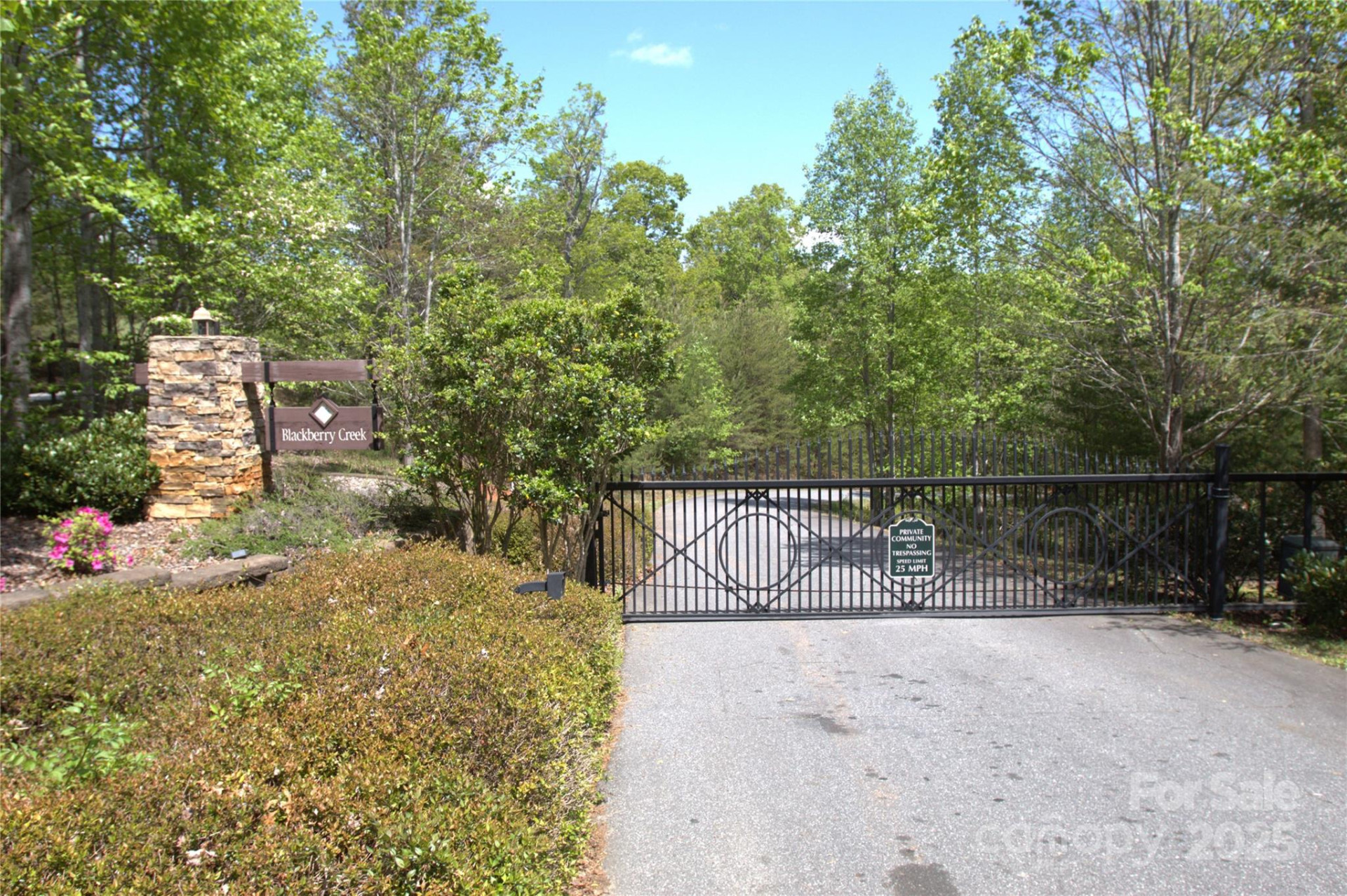 00 Dirksen Avenue #68 - Photo 3