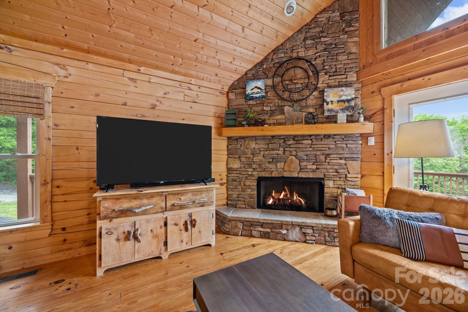 173 Mistletoe Park - Photo 12