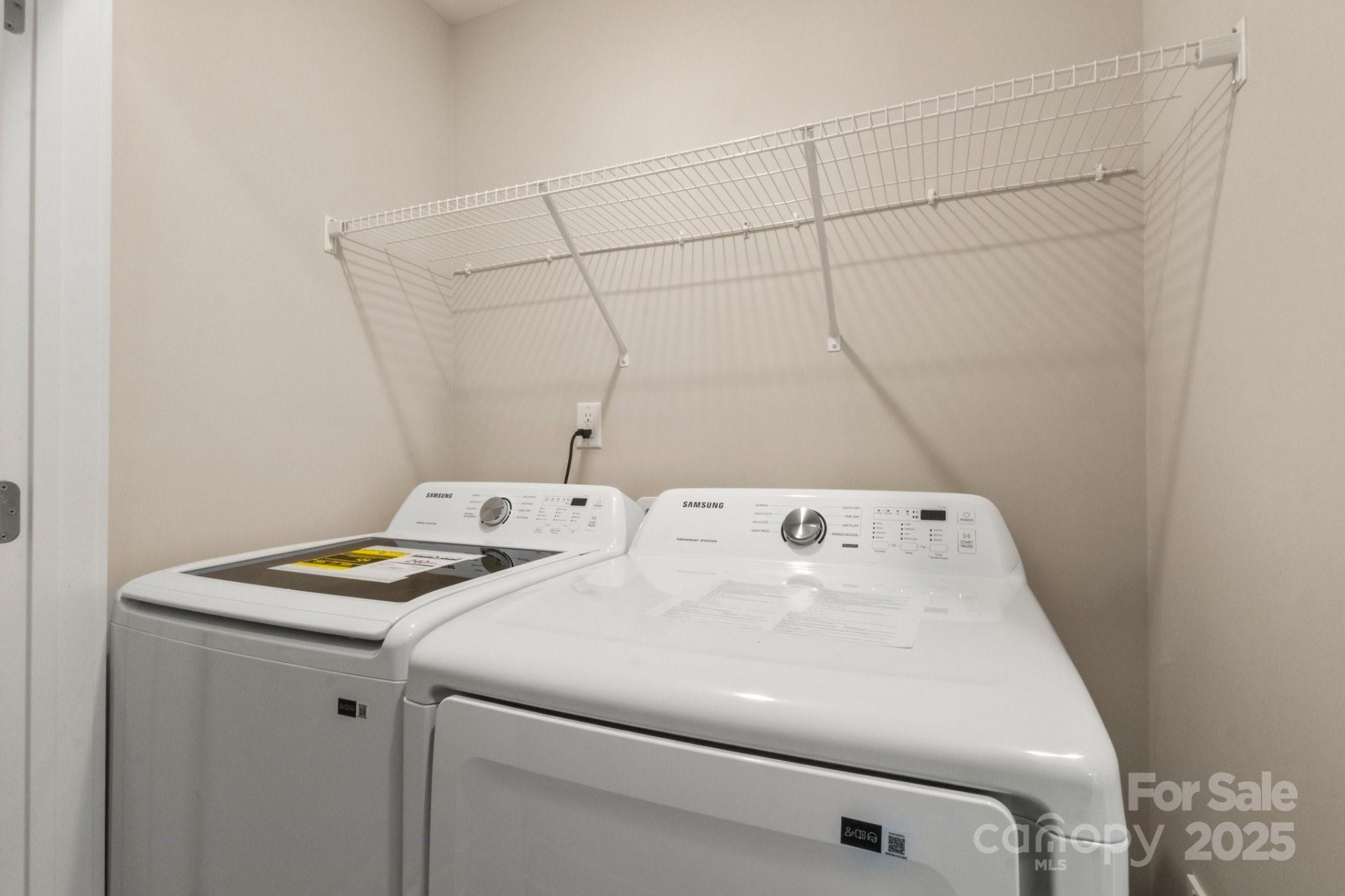 236 Elizabeth Avenue - Photo 11