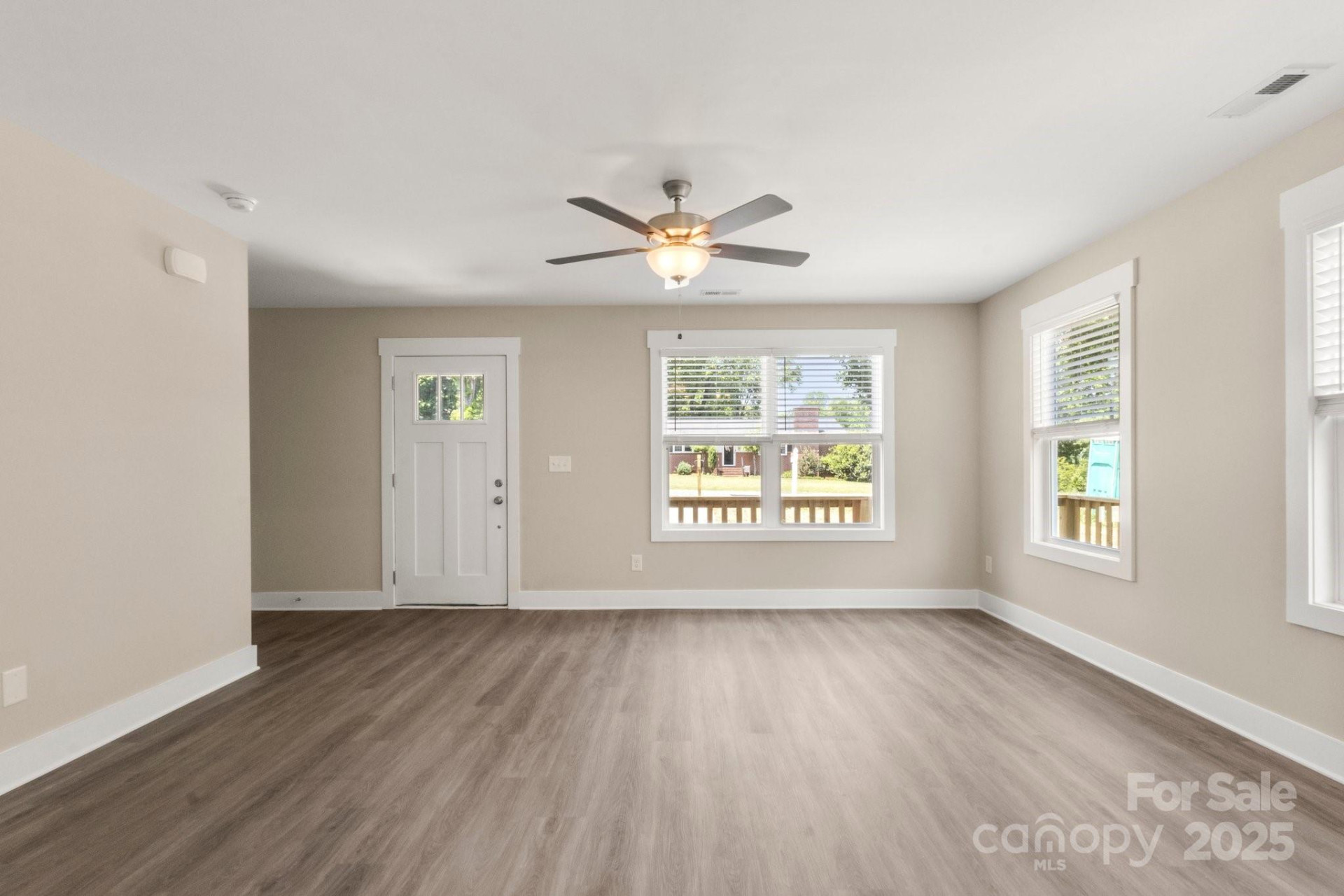 236 Elizabeth Avenue - Photo 5