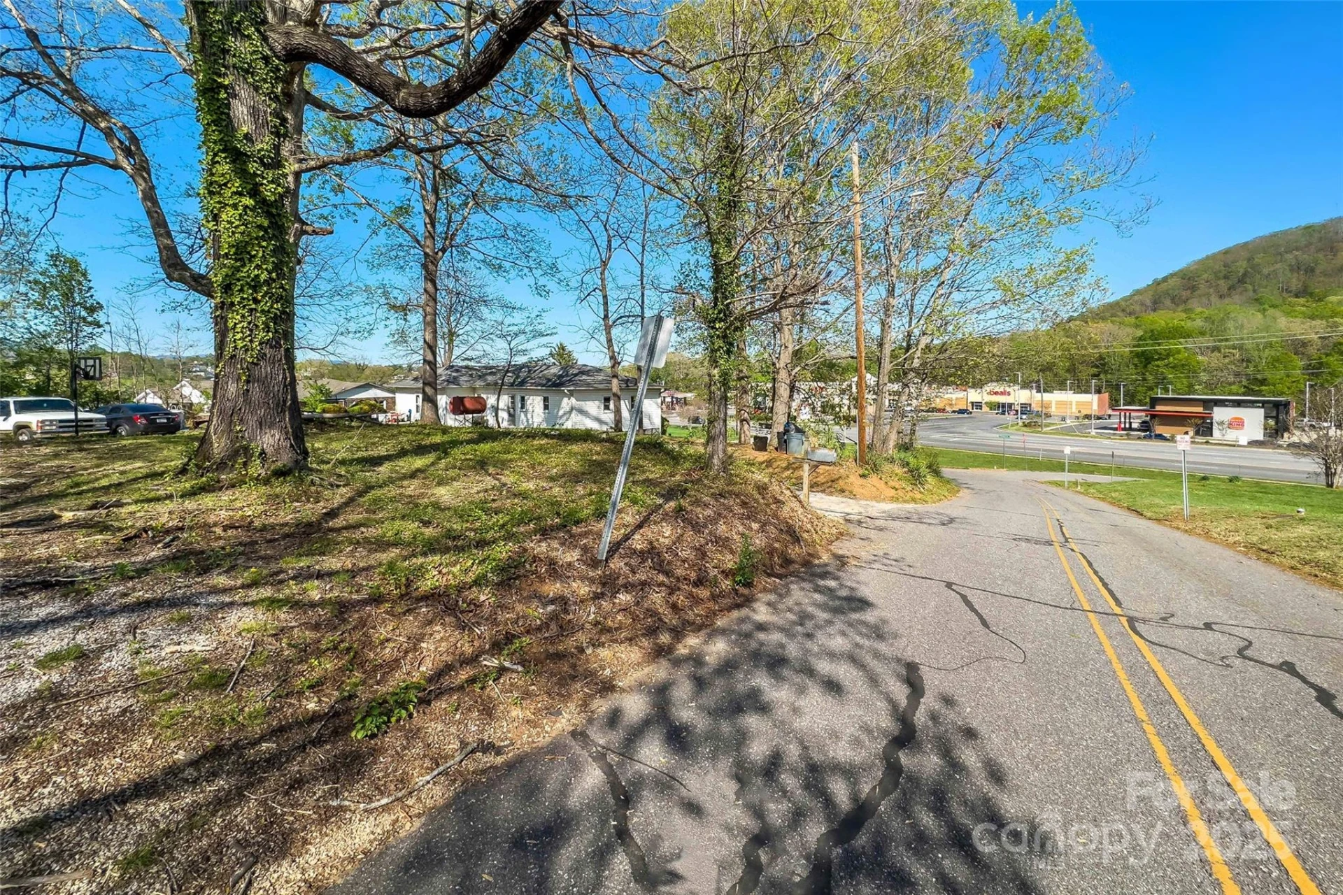 36 & 50 Catawba Avenue - Photo 11