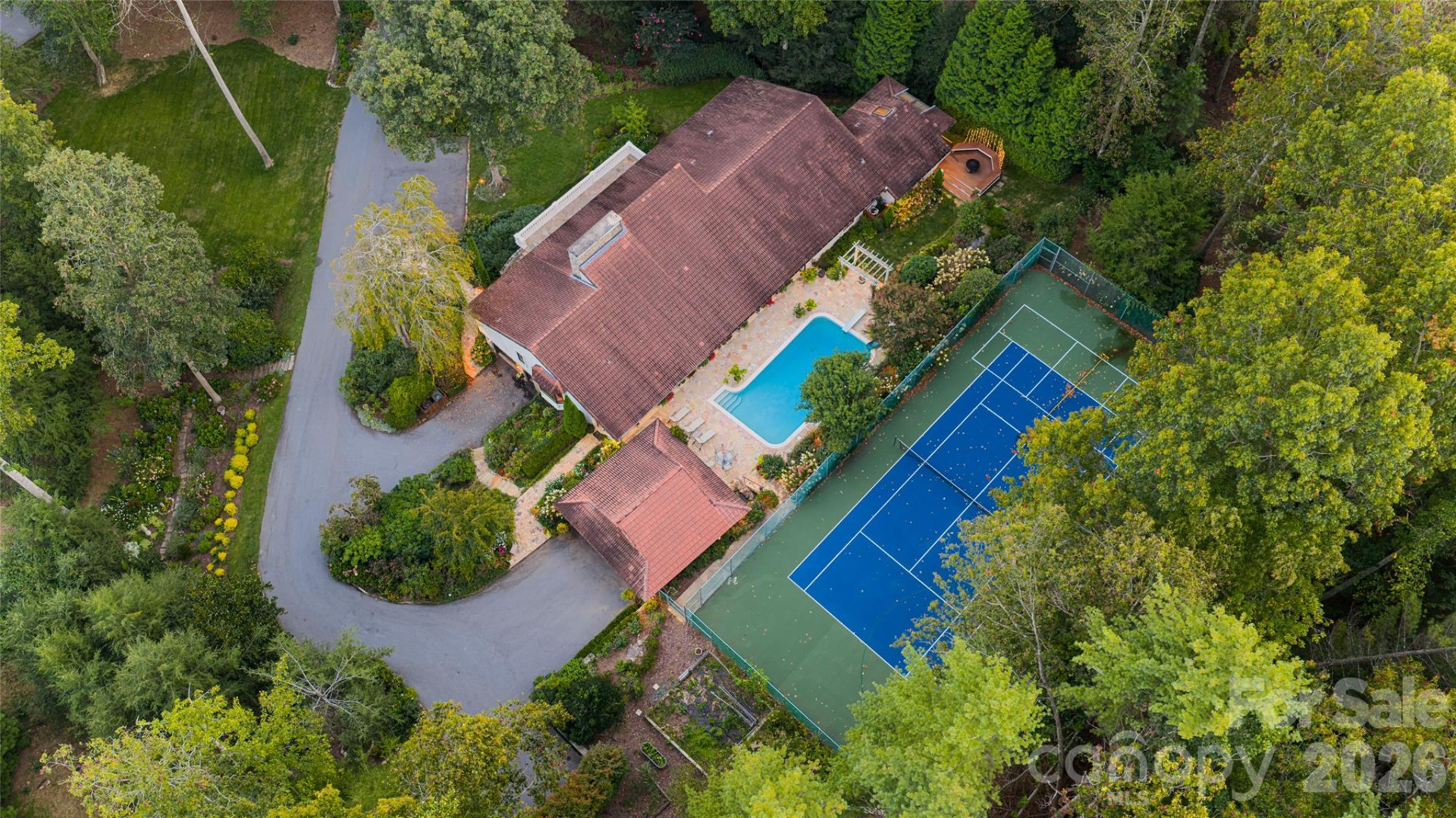 69 Forest Road - Photo 2