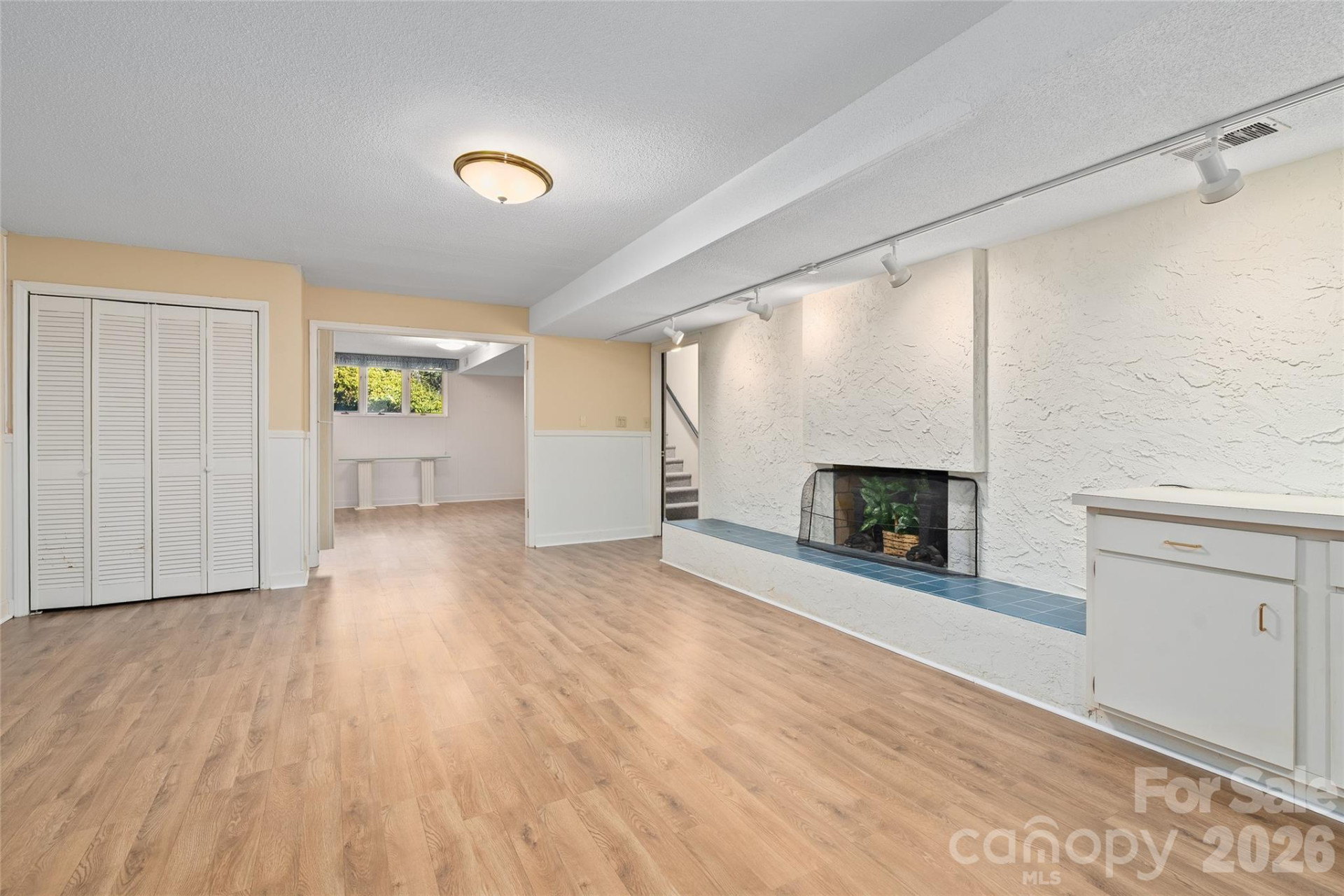 69 Forest Road - Photo 32