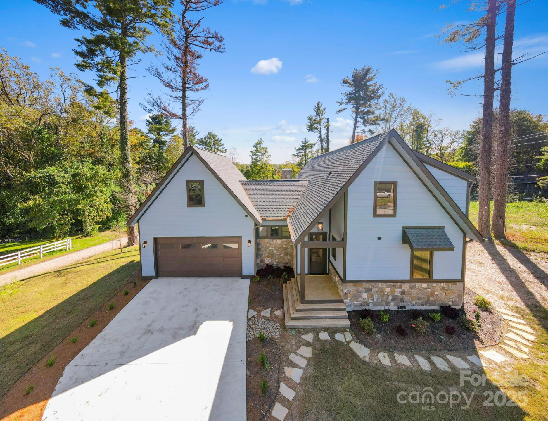 154 Osceola Road - Photo 2