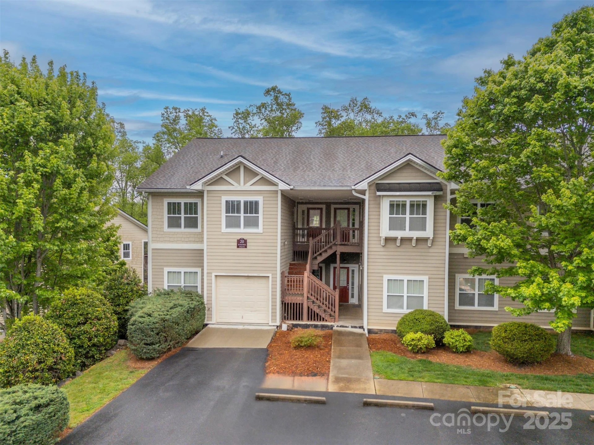 20 Foxden Drive #301 - Photo 2