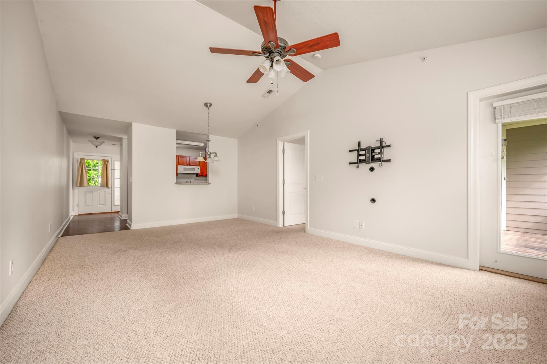 20 Foxden Drive #301 - Photo 12