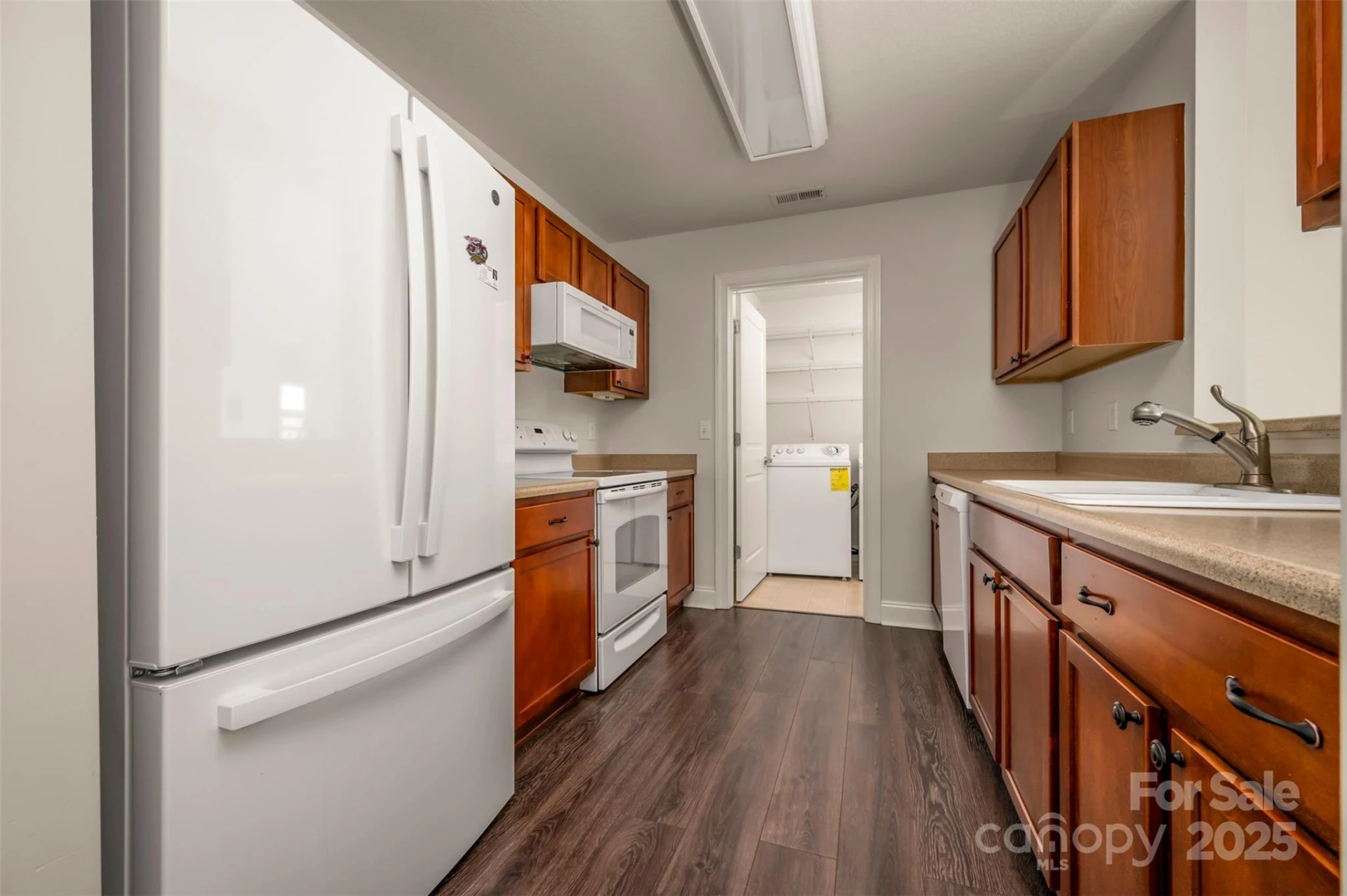 20 Foxden Drive #301 - Photo 10