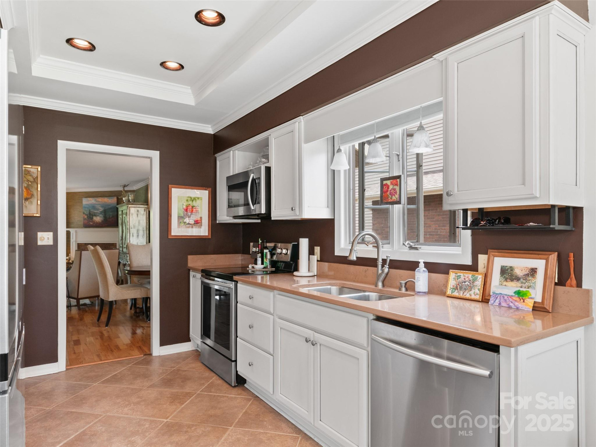 671 Haywood Street #108B - Photo 13