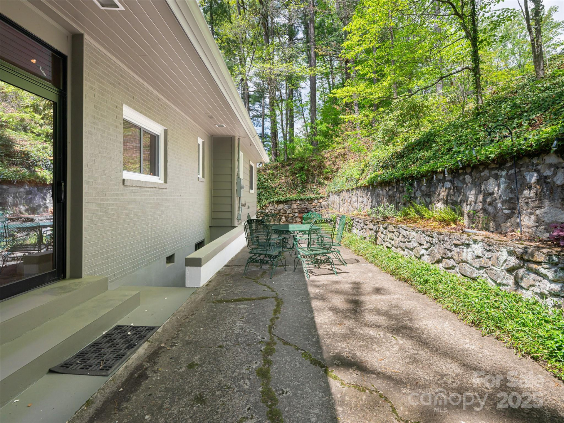 165 Country Club Drive - Photo 34