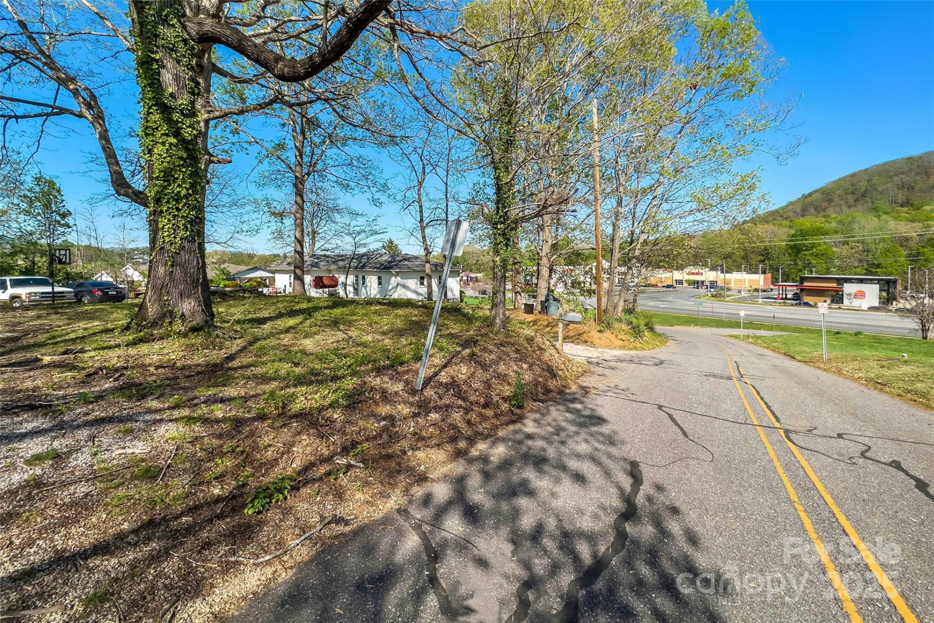 36 & 50 Catawba Avenue - Photo 12