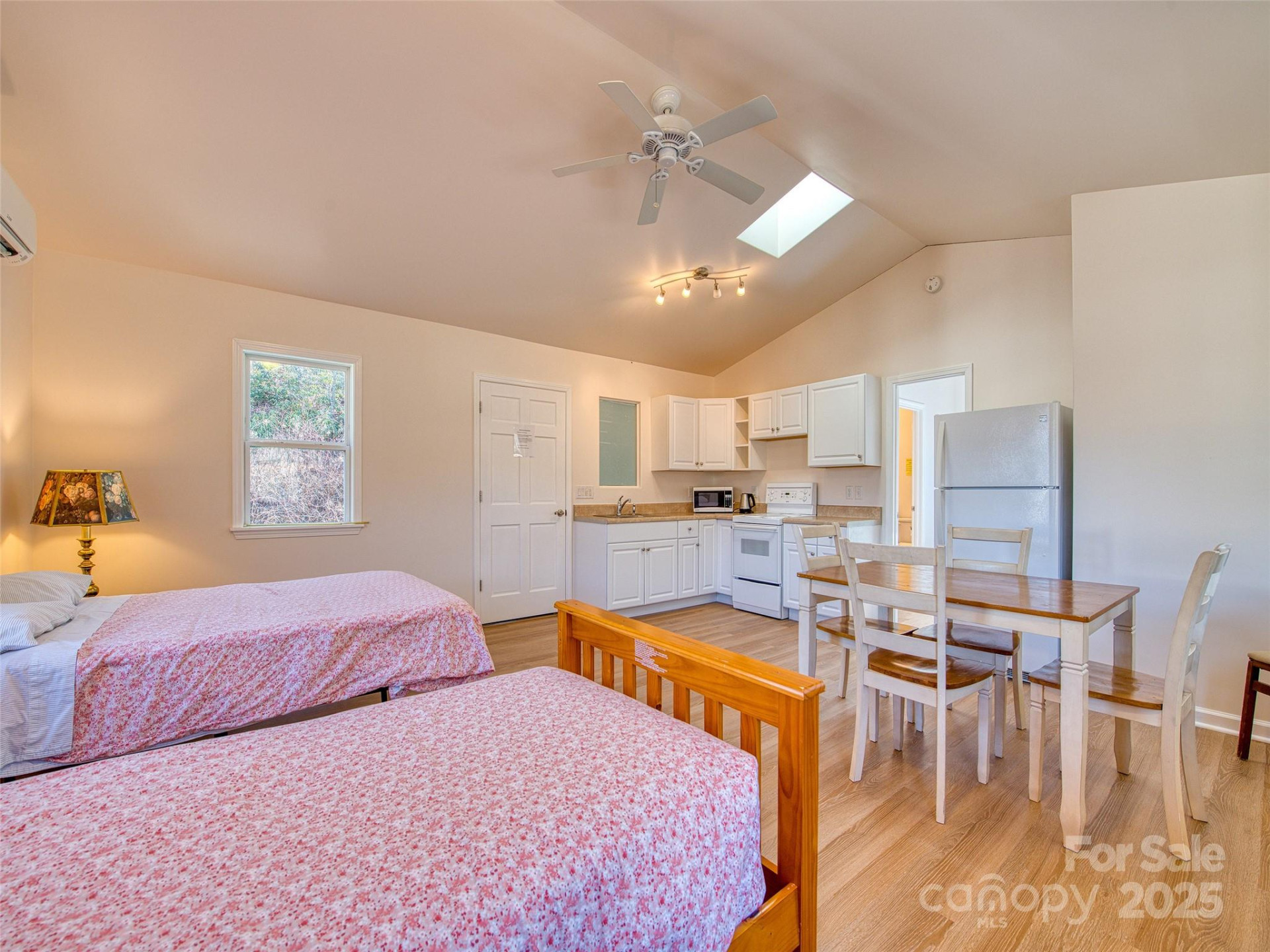 12 Lila Lane - Photo 3