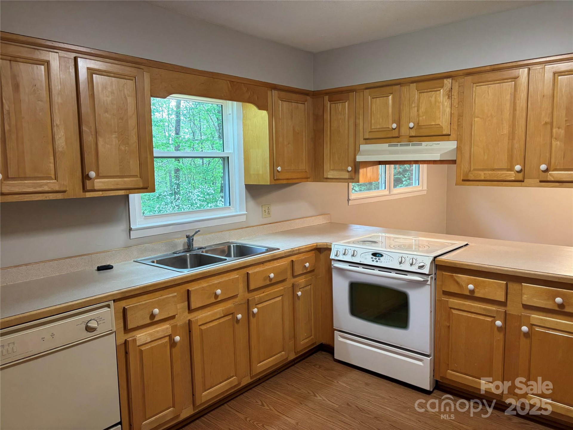 105 Cooper Drive - Photo 4