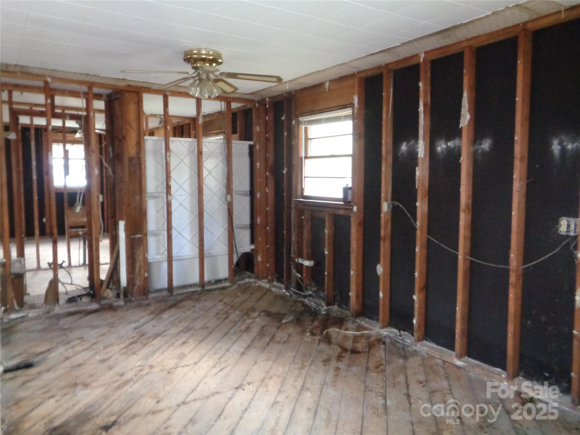 252 Rogers Street - Photo 4