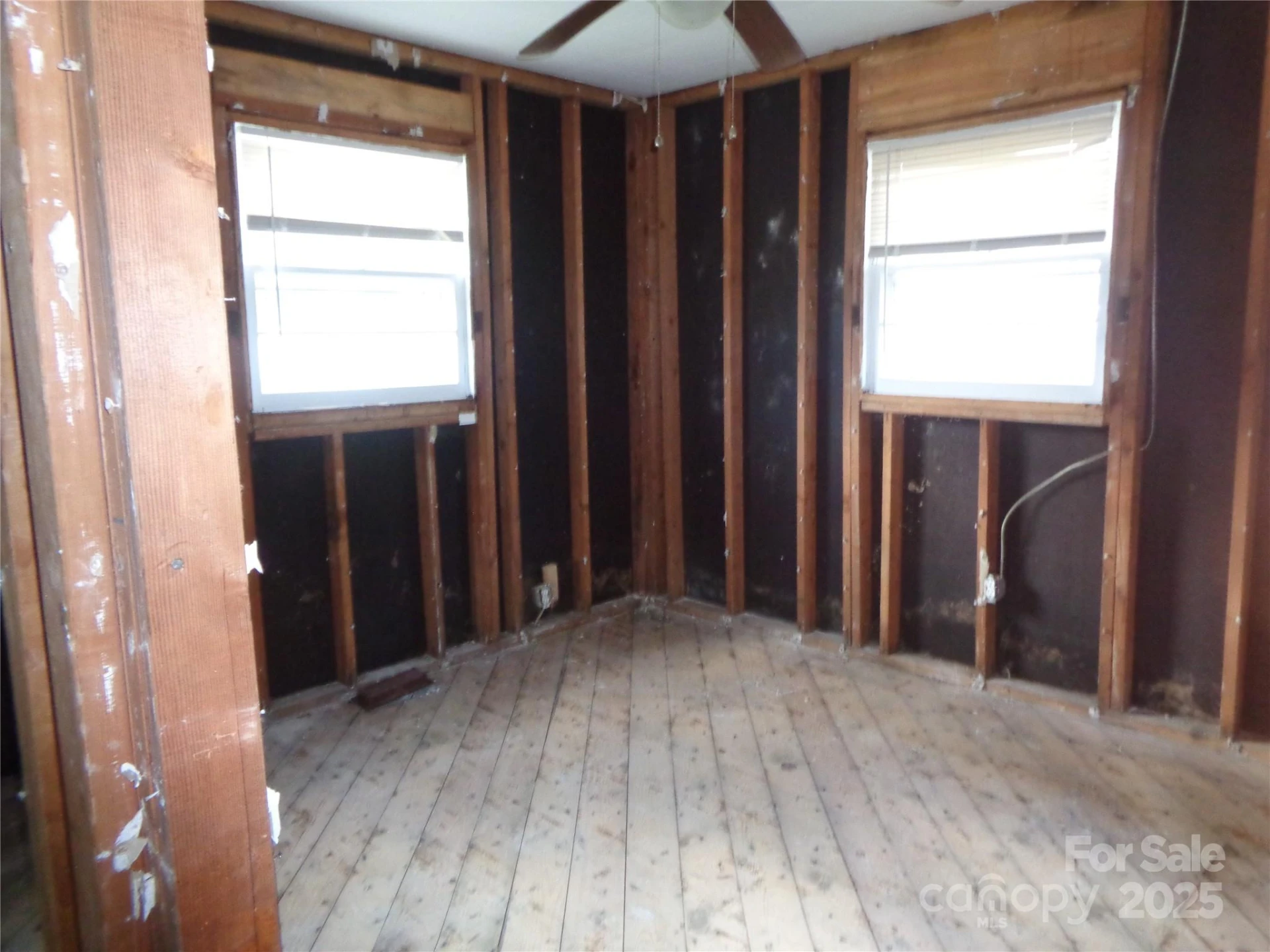 252 Rogers Street - Photo 9