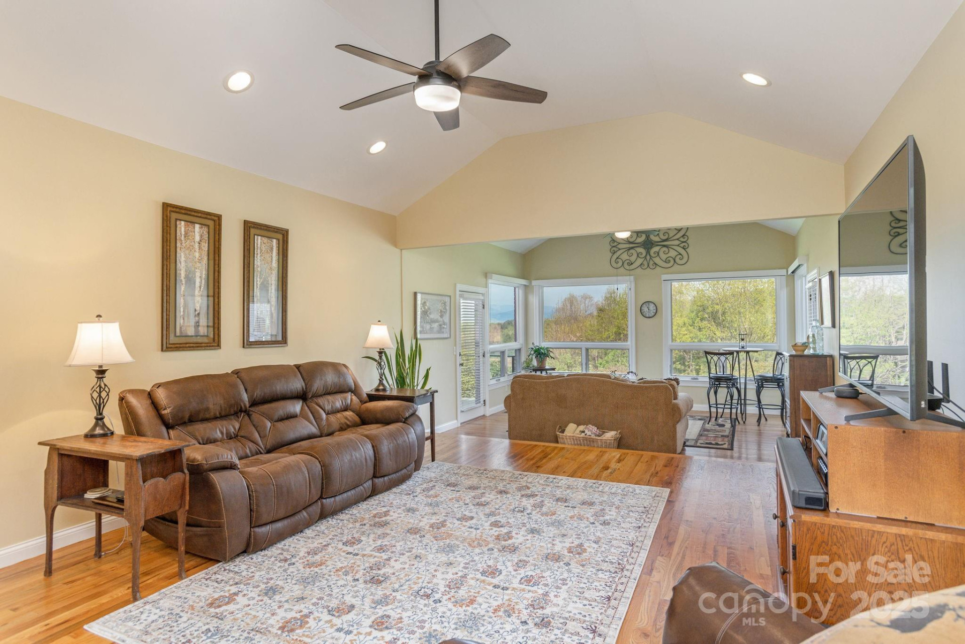 28 Tudor Crescent Court - Photo 14