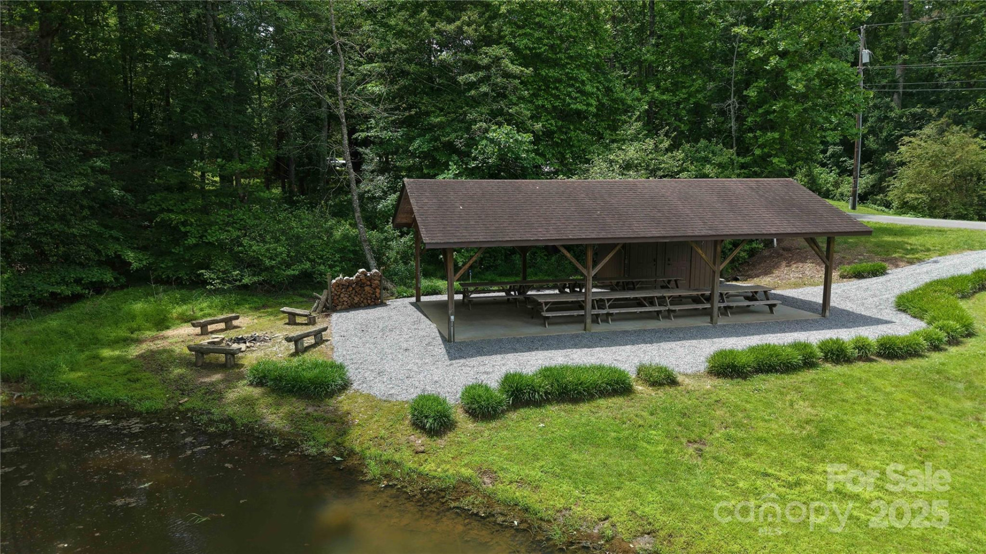 207 Lakeview Drive - Photo 11