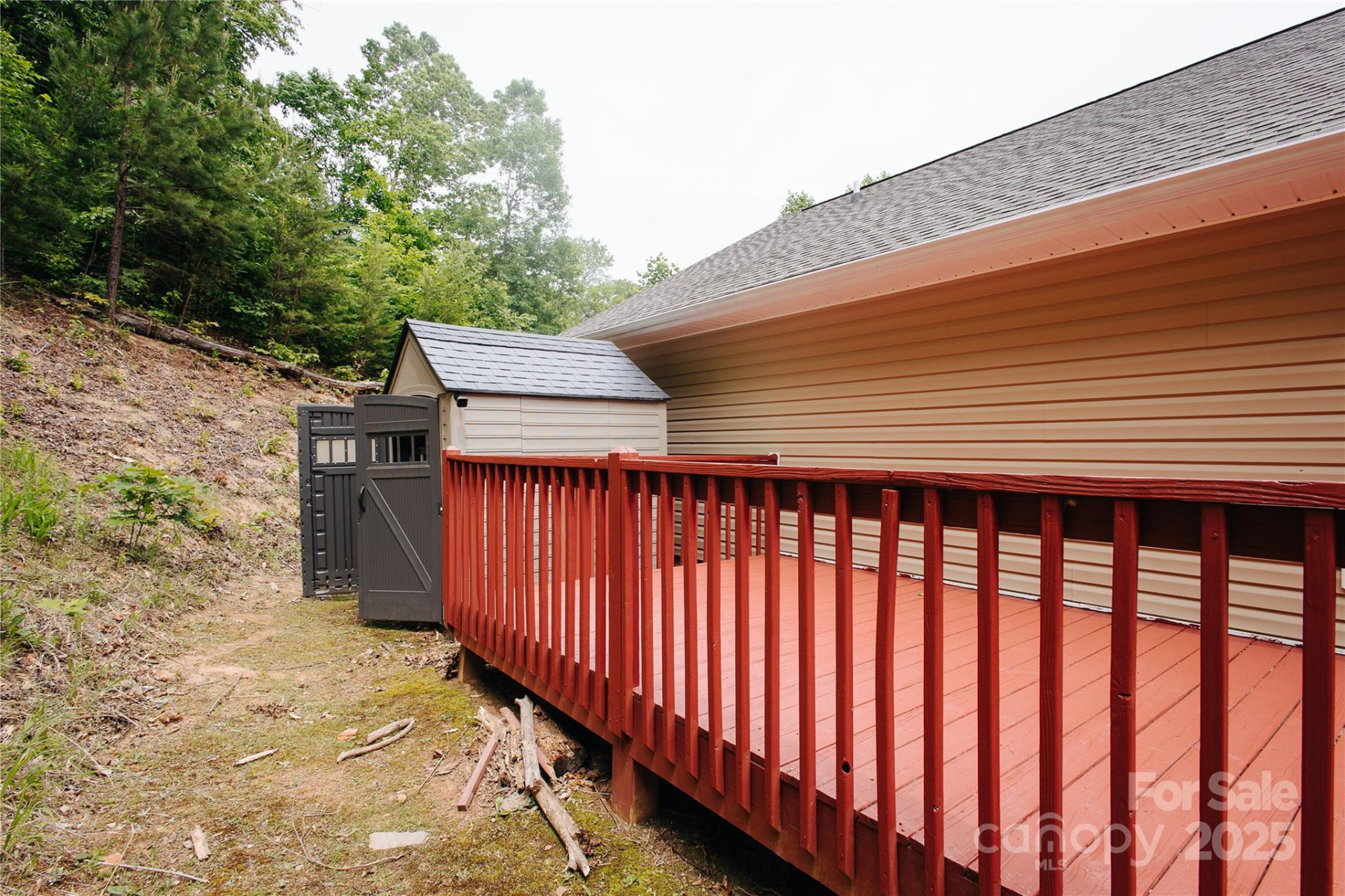 207 Lakeview Drive - Photo 14