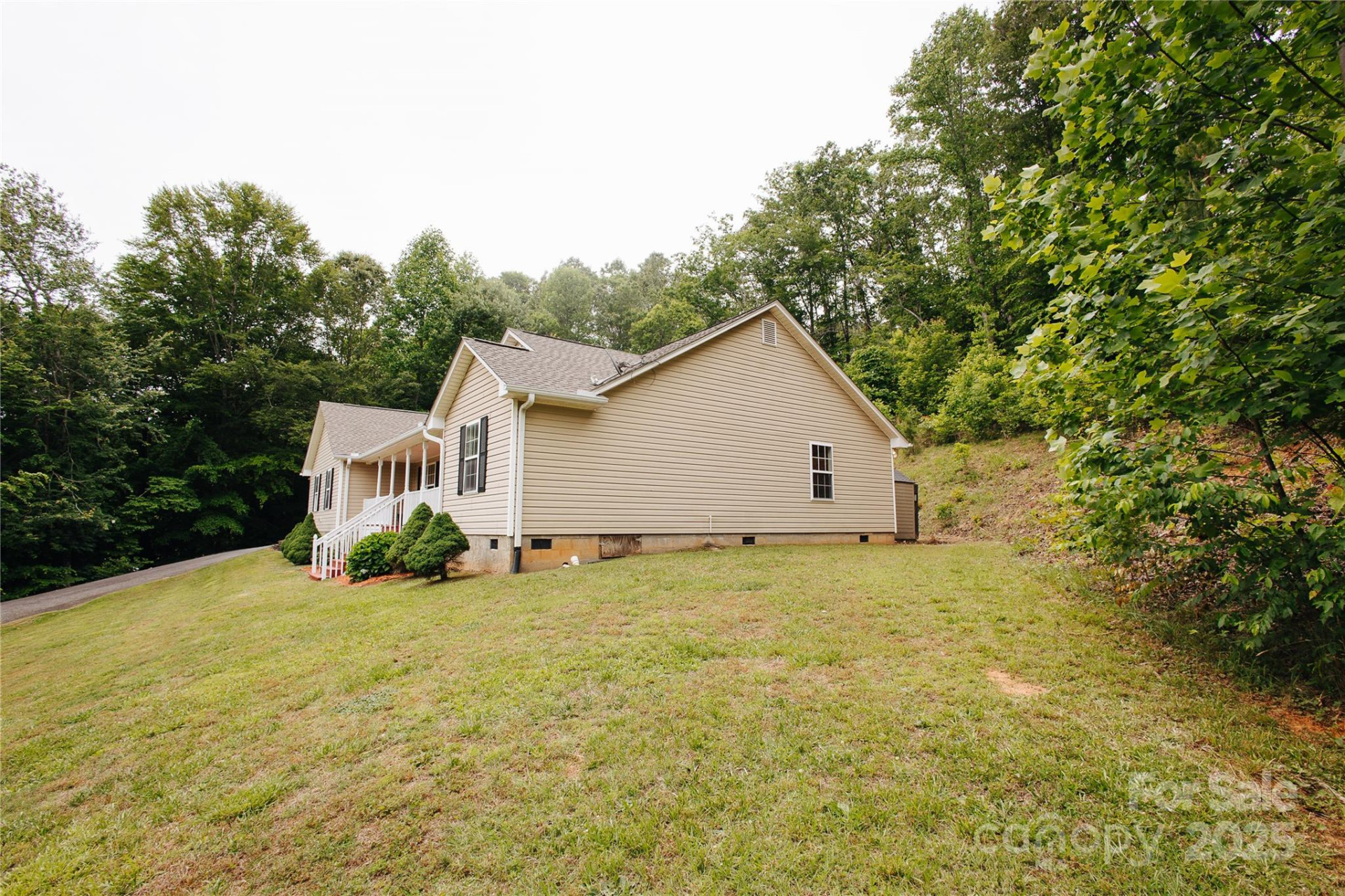 207 Lakeview Drive - Photo 16