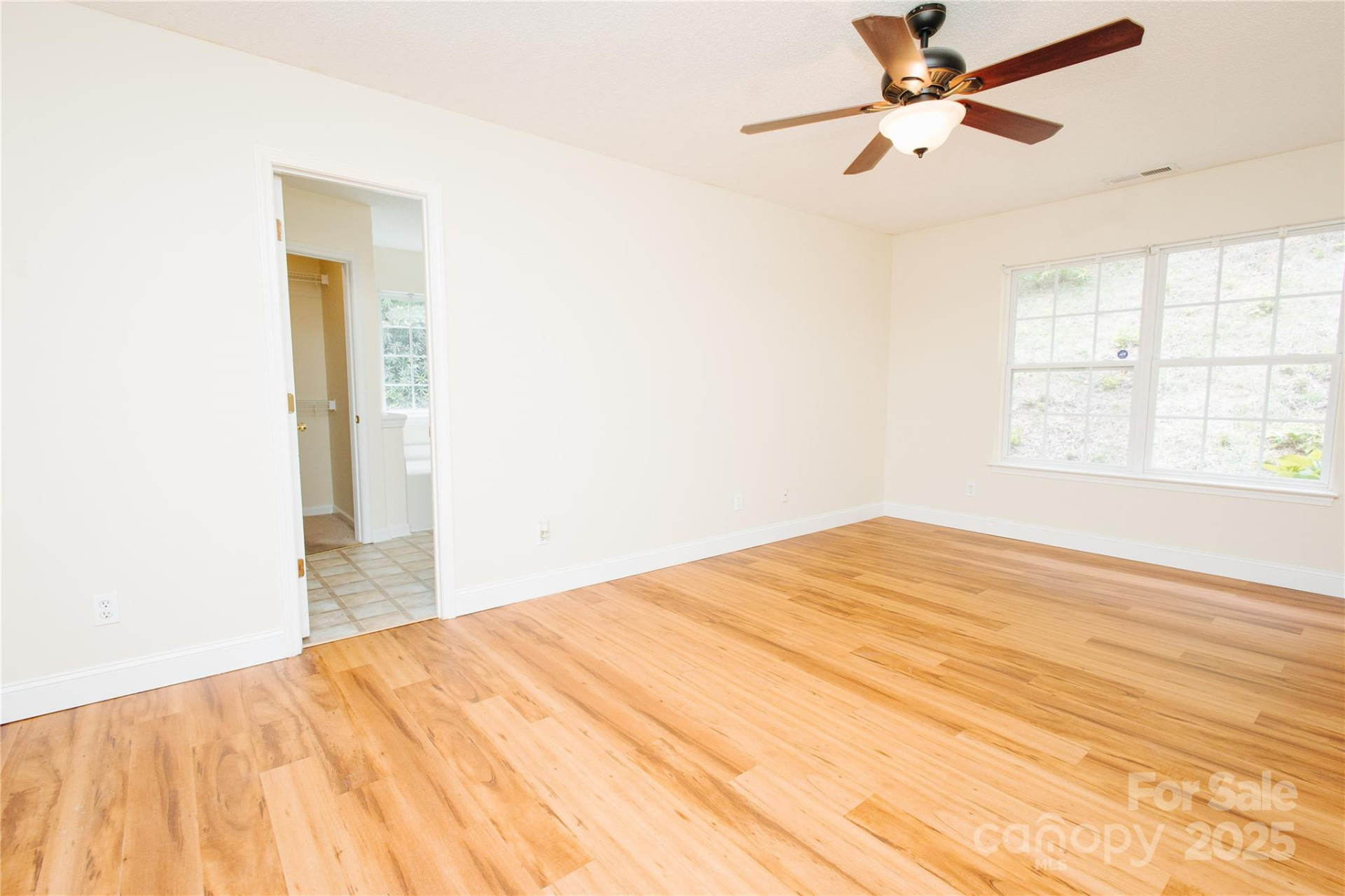 207 Lakeview Drive - Photo 32