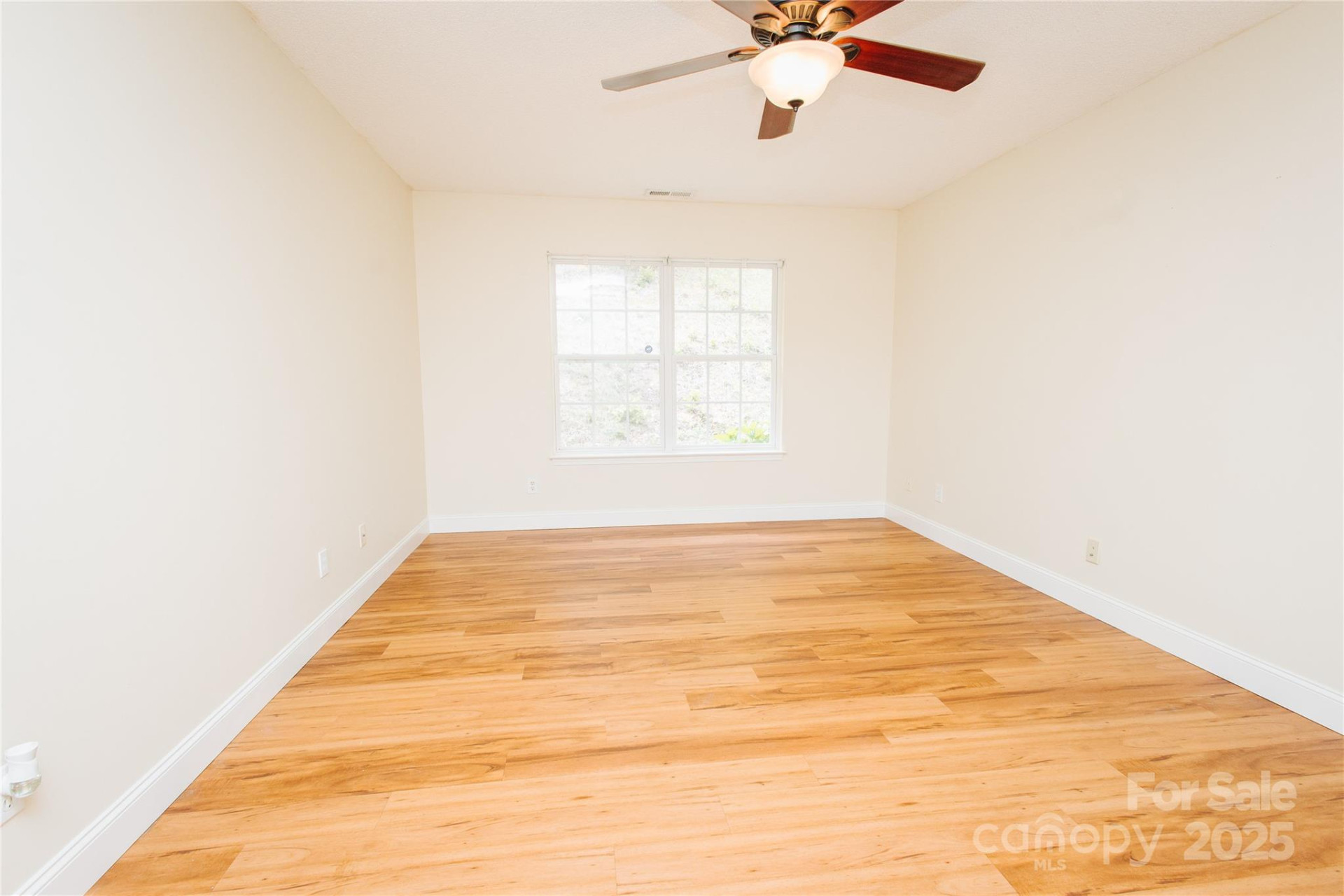 207 Lakeview Drive - Photo 33