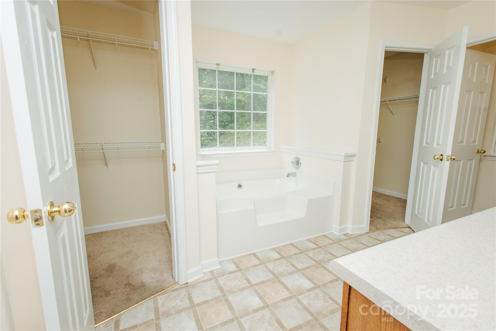 207 Lakeview Drive - Photo 34