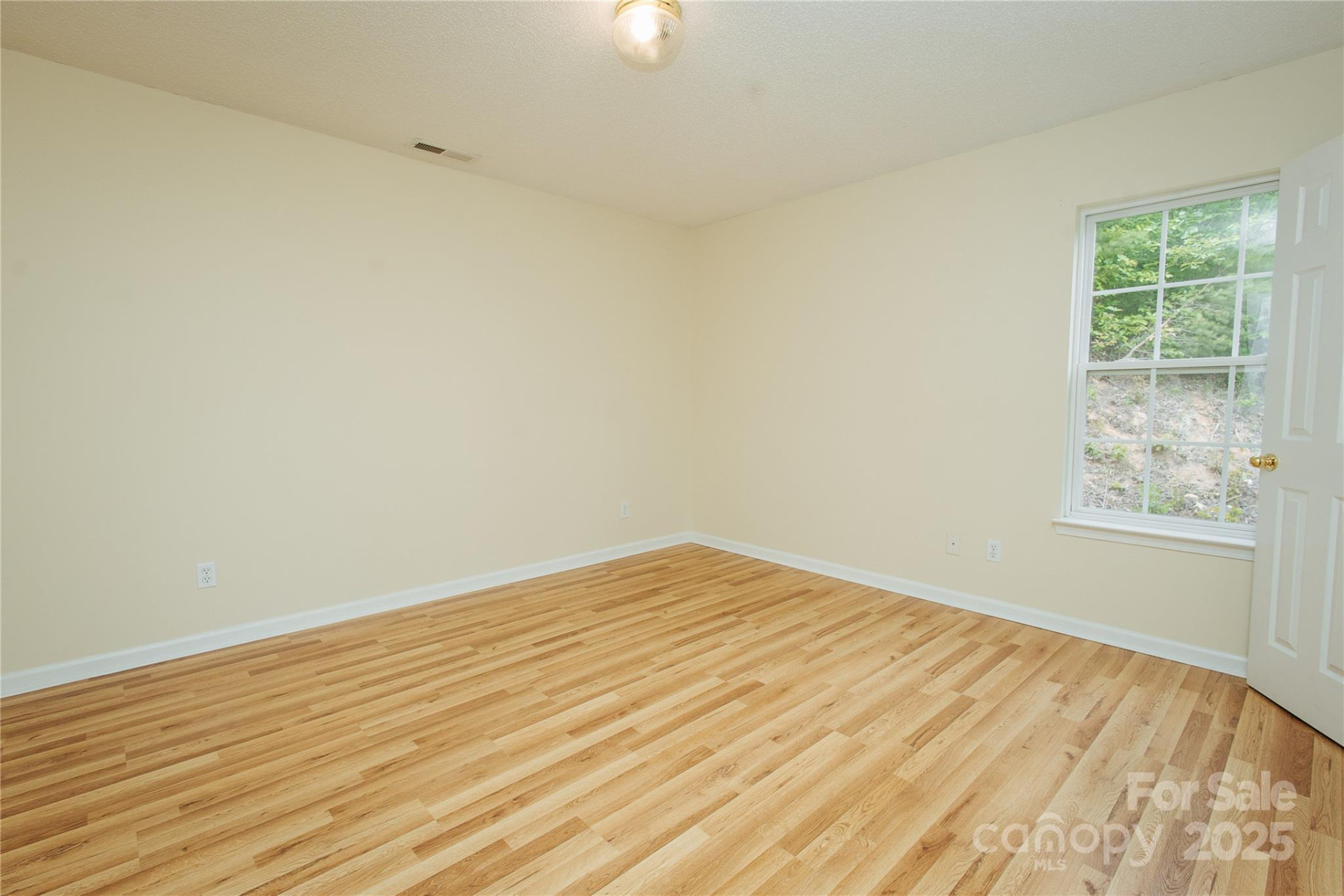 207 Lakeview Drive - Photo 45