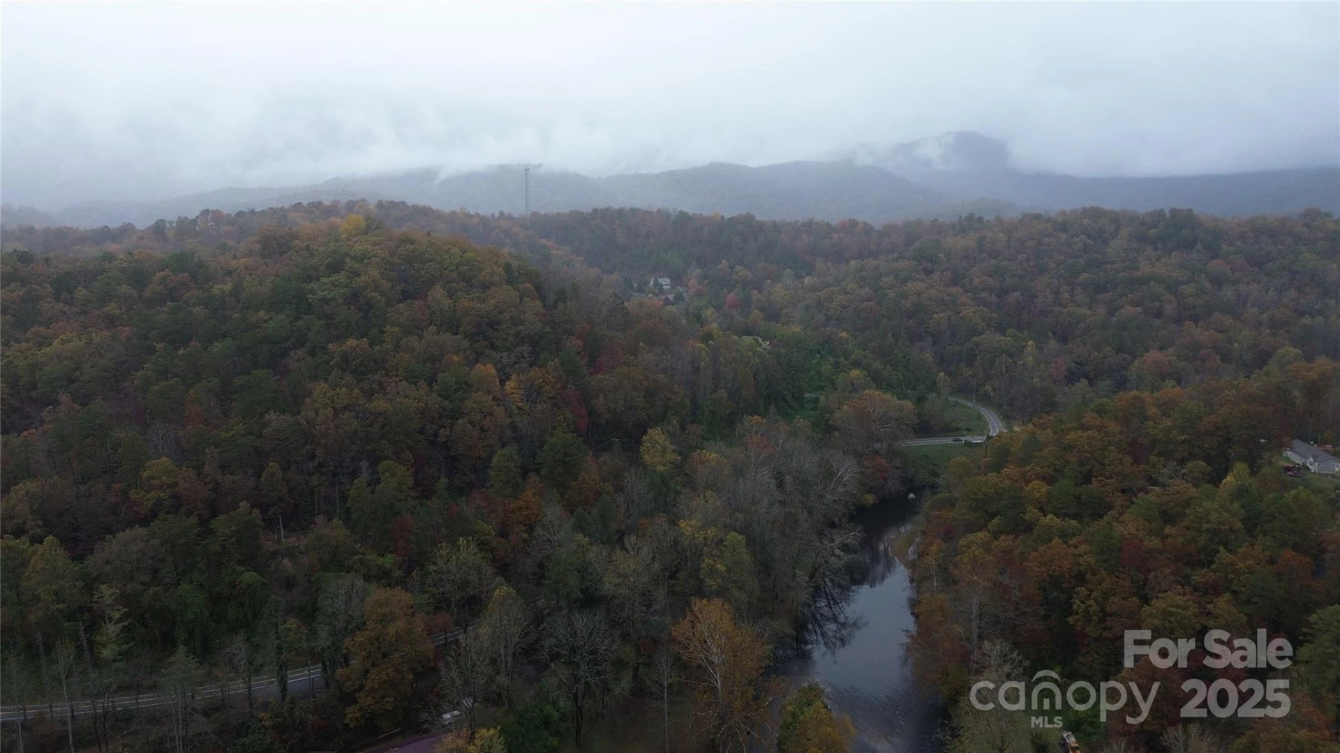00 Riverside Drive #33/34 - Photo 2