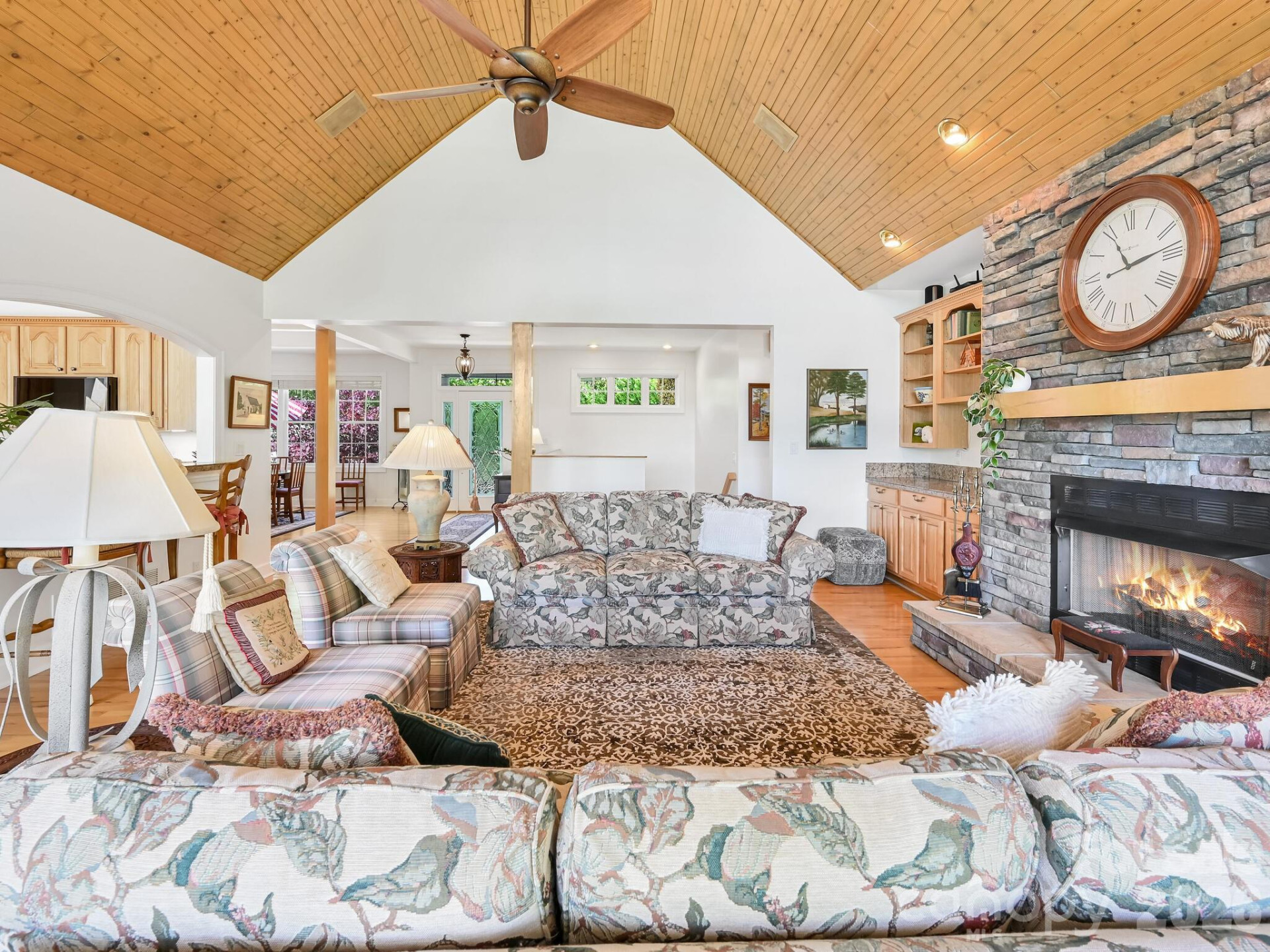 105 Spring Path - Photo 14