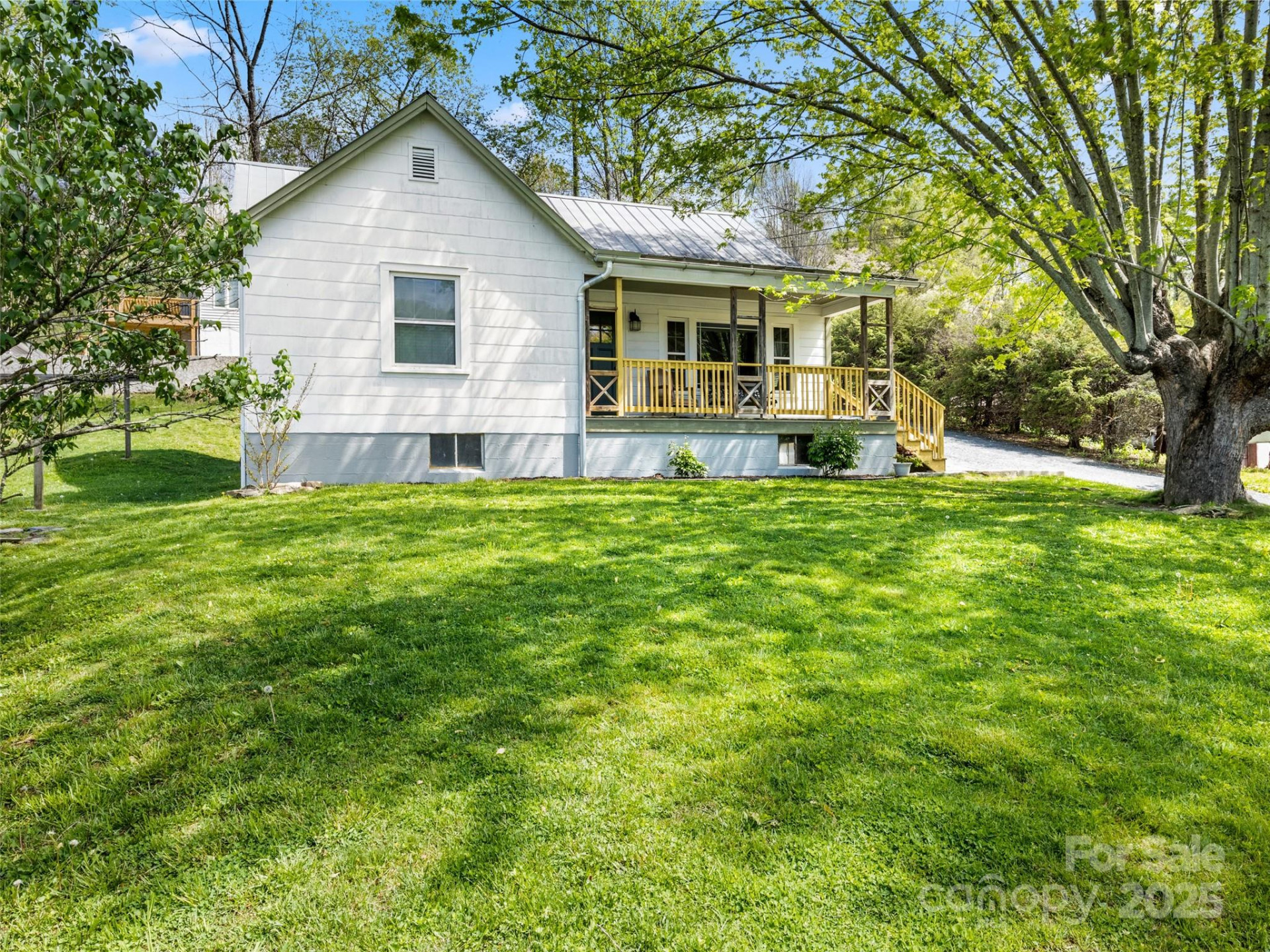 377 Cabin Road - Photo 2