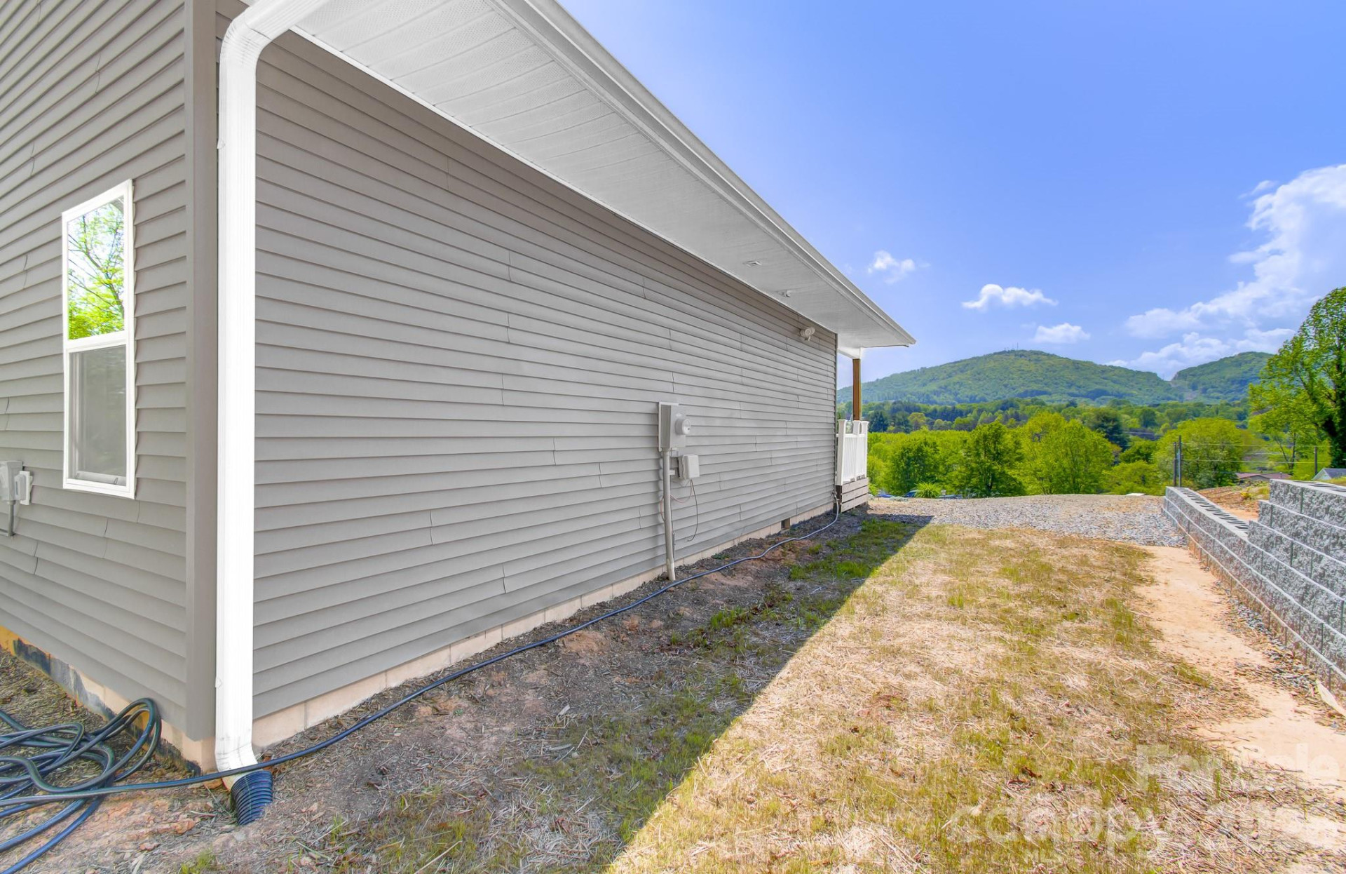 106 Thistle Field Drive - Photo 4