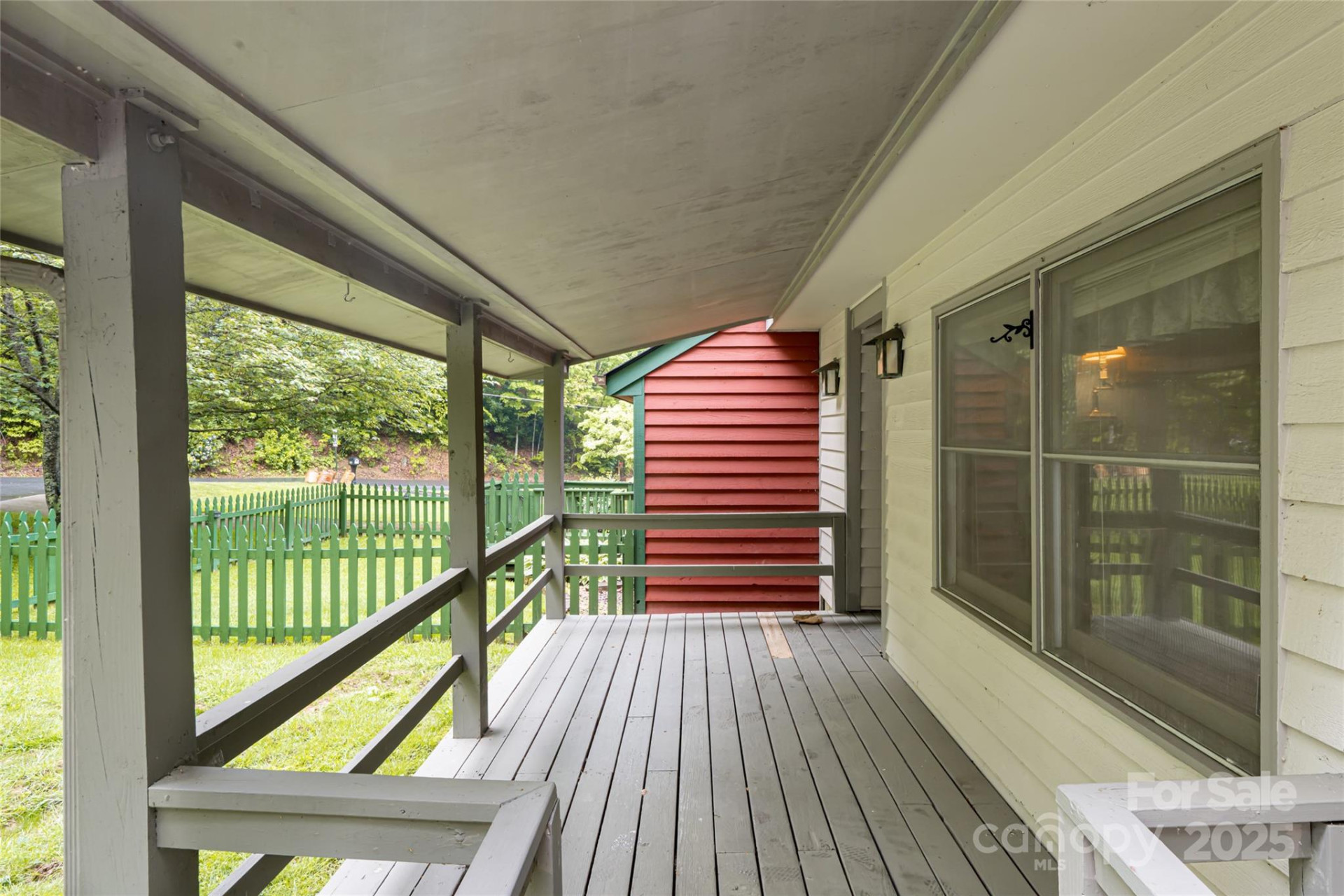5 Creekside Drive - Photo 4