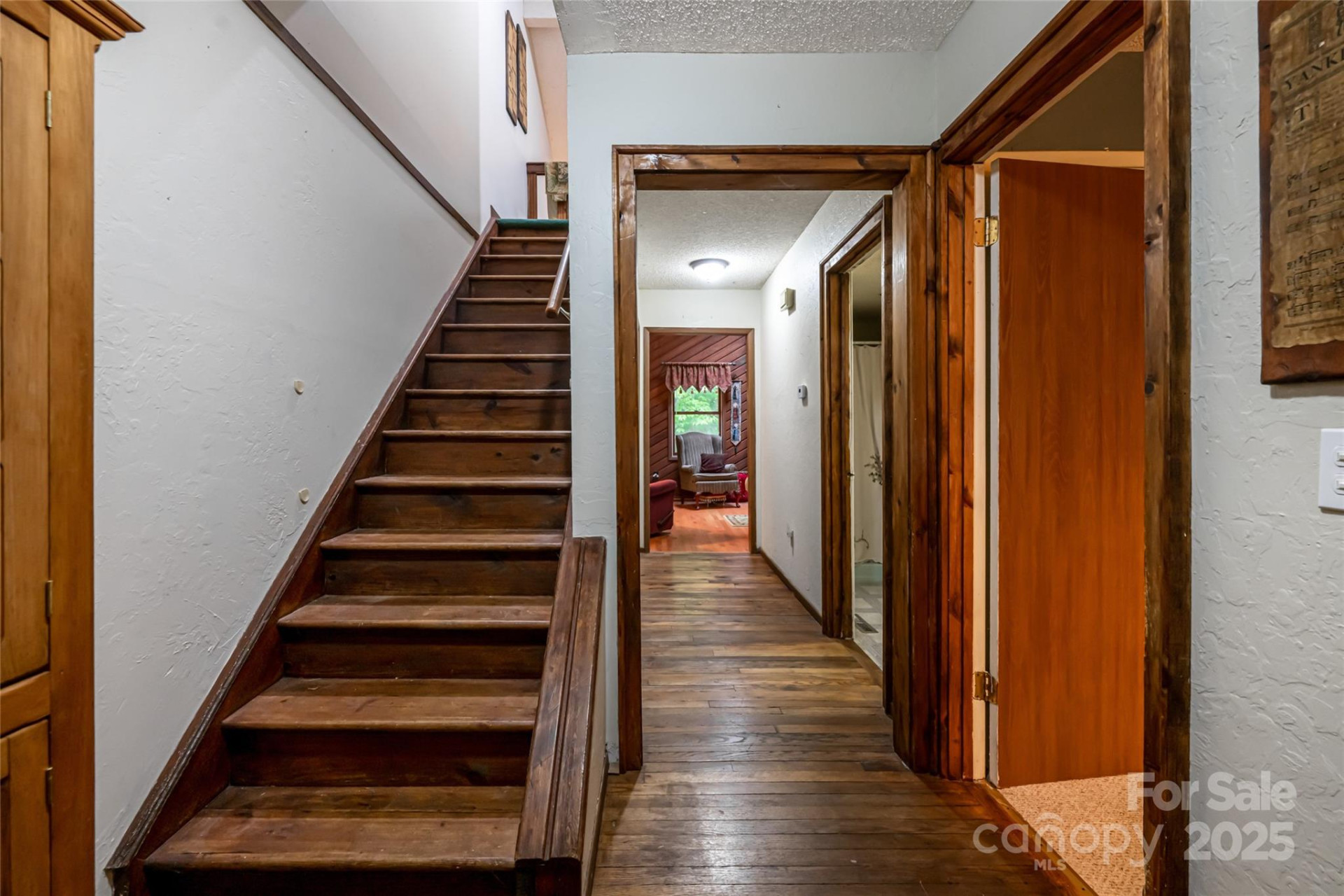 5 Creekside Drive - Photo 5