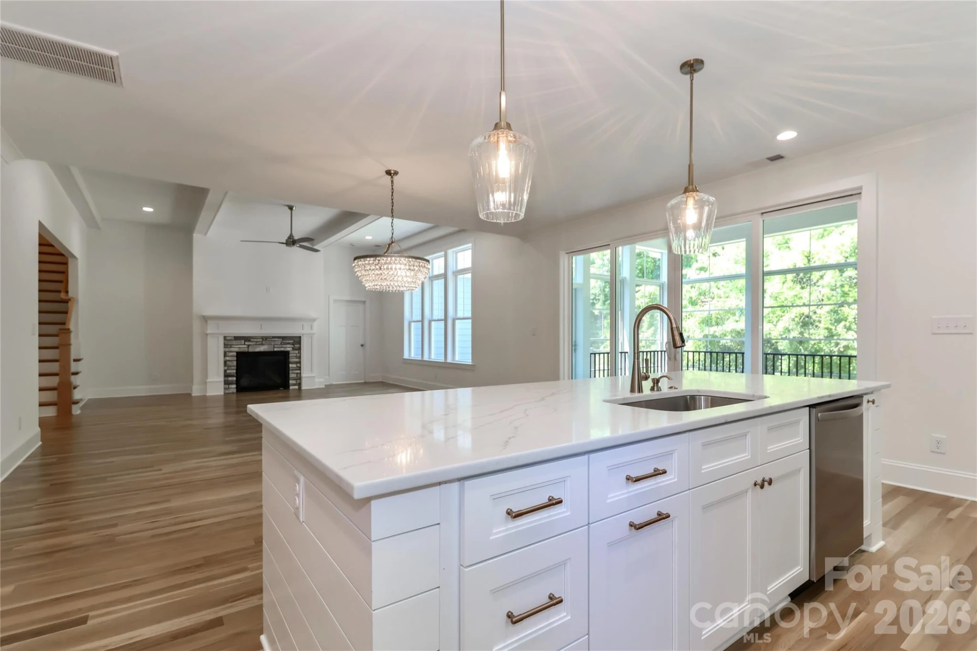 1061 The Glen Street - Photo 7