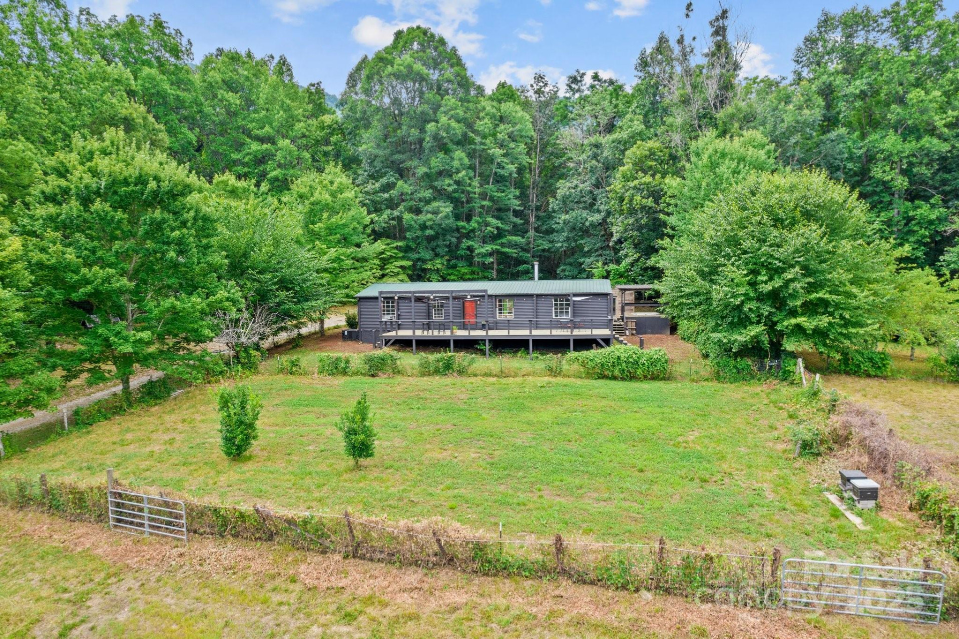 8252 Holbert Cove Road - Photo 28