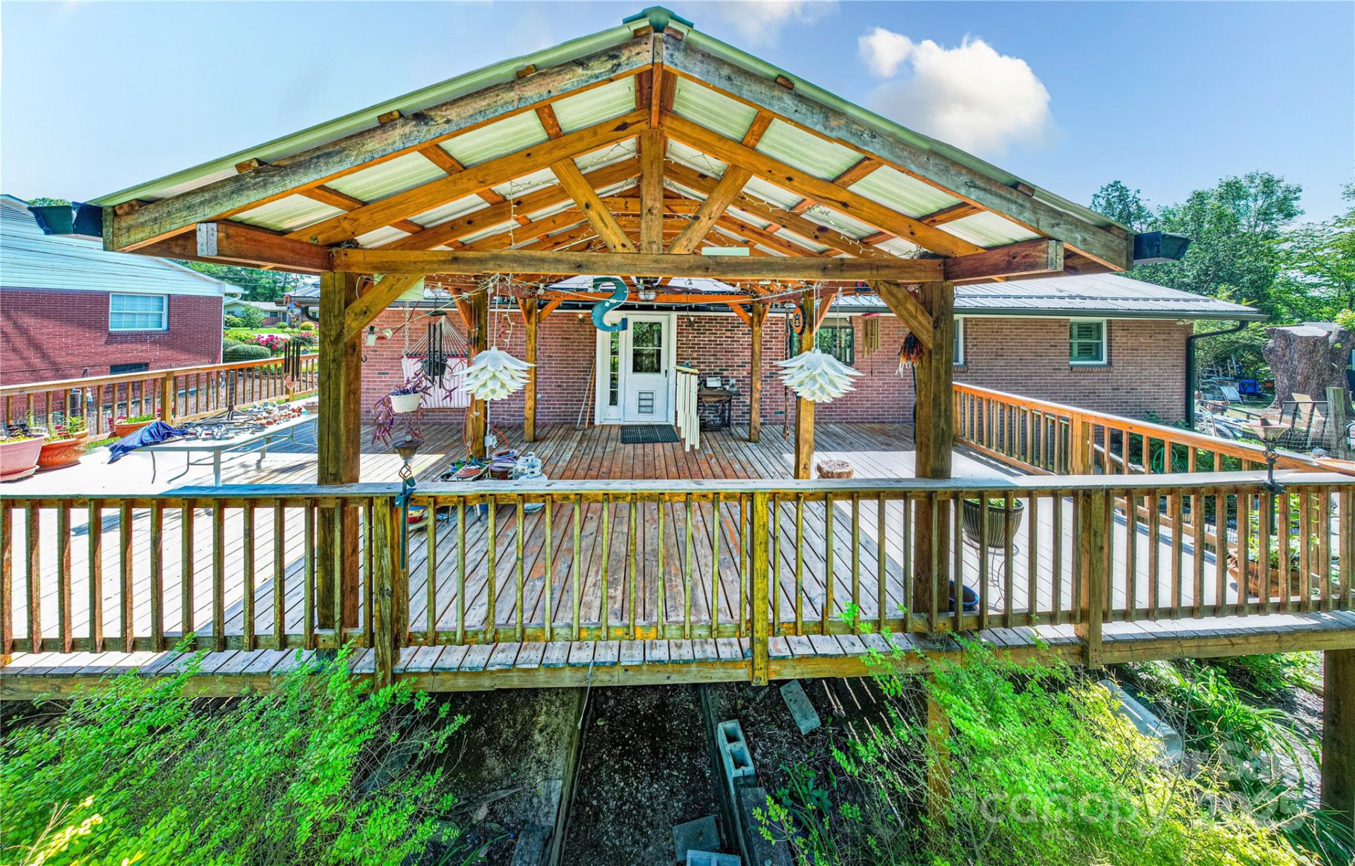 75 Hawthorne Drive - Photo 6