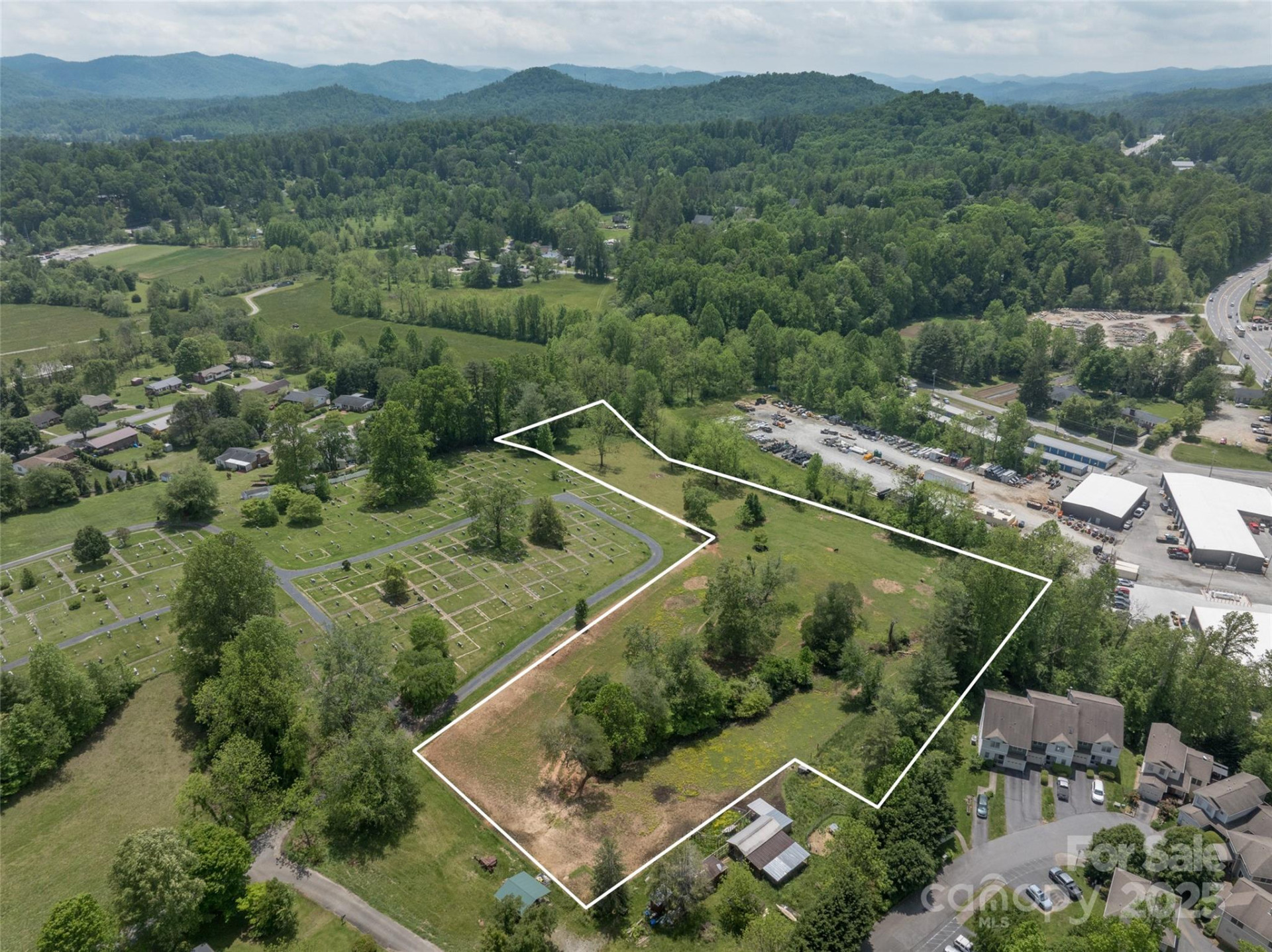 99999 Hamilton Drive - Photo 3