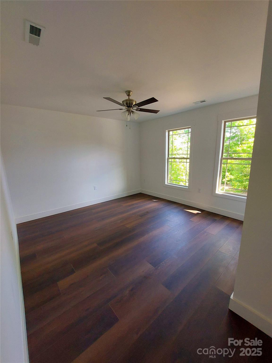 401 Constant Lane - Photo 14