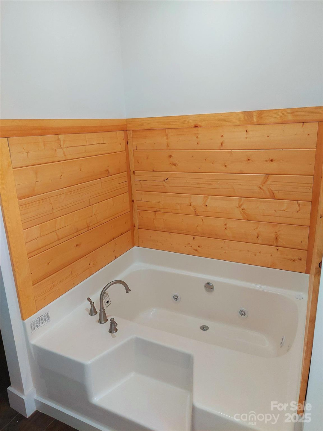 401 Constant Lane - Photo 18