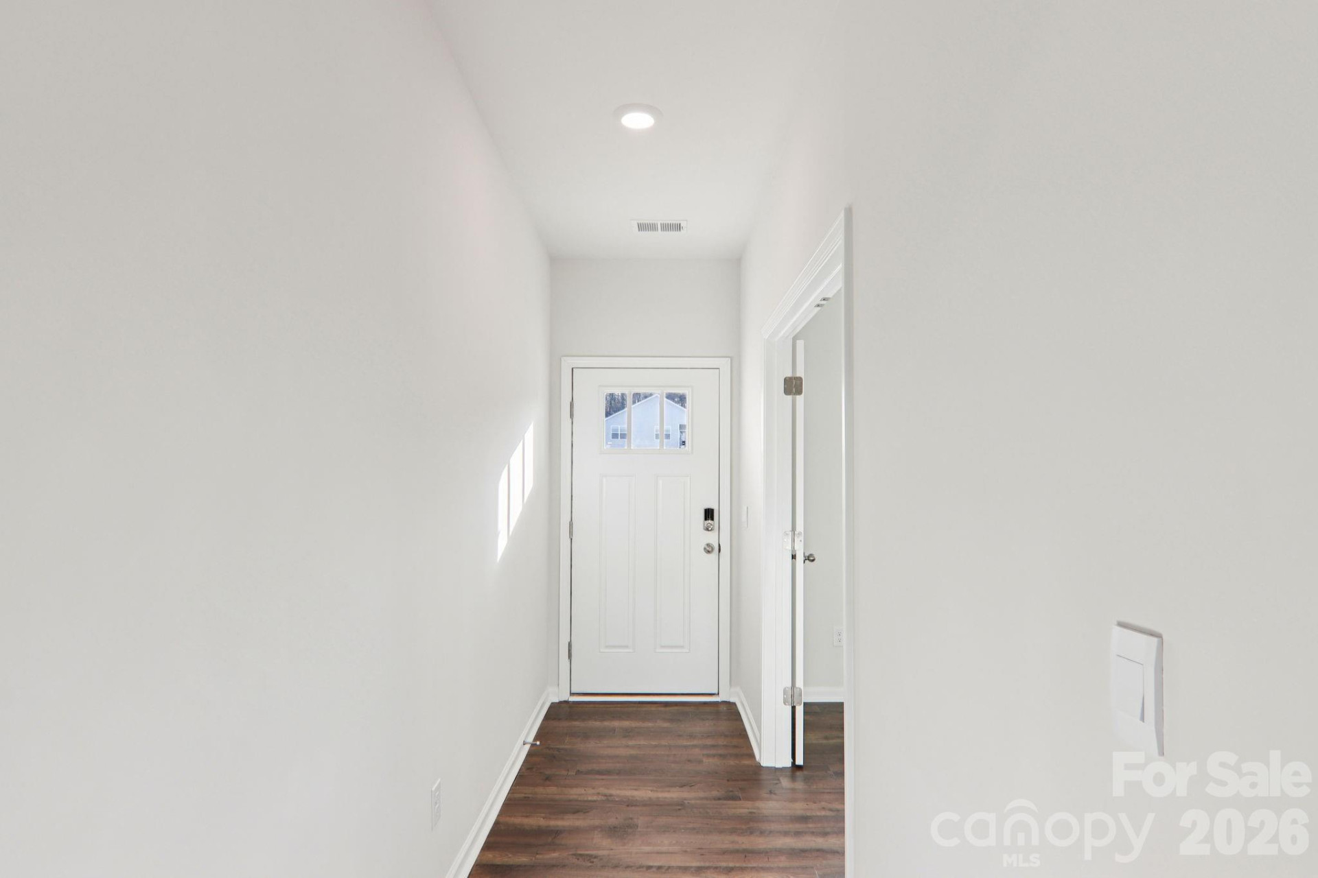 823 Adelston Lane - Photo 5