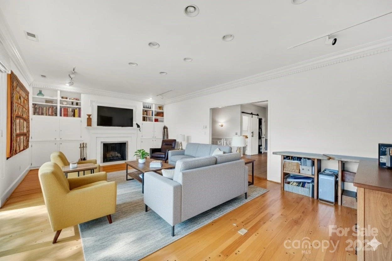 1412 Valmont Drive - Photo 4