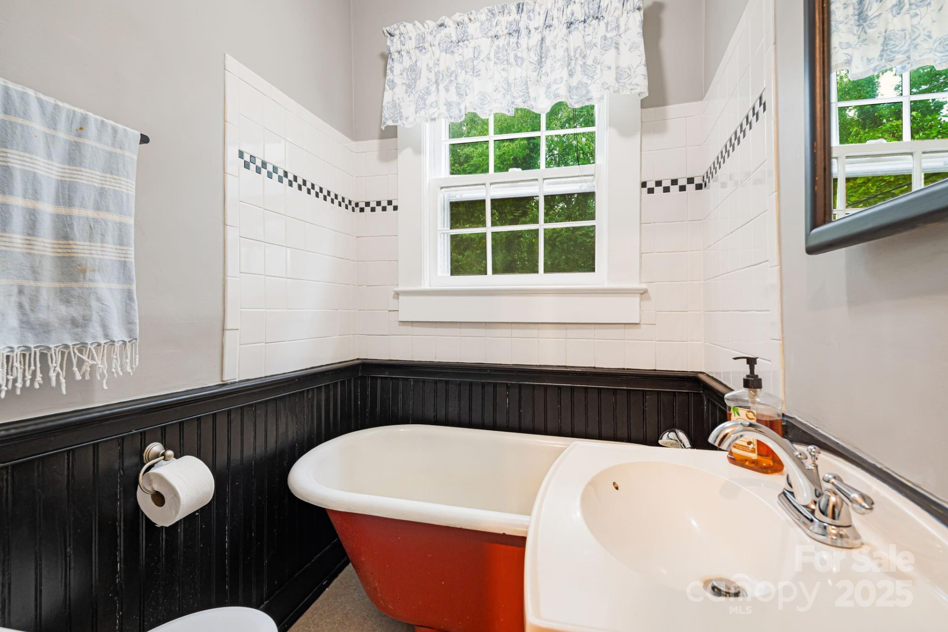 1186 Old US 70 Highway - Photo 30