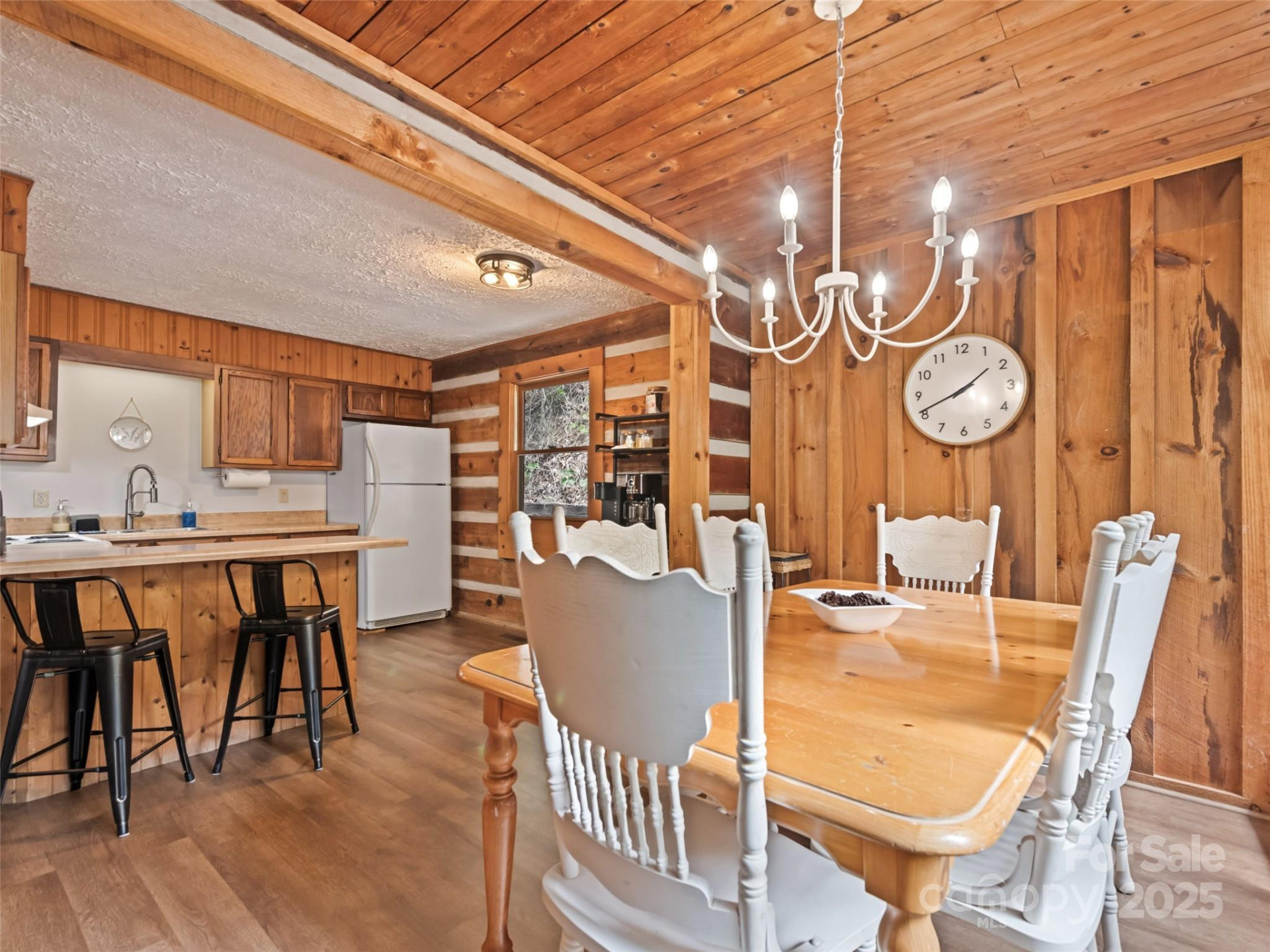 237 Biltmore Circle - Photo 6